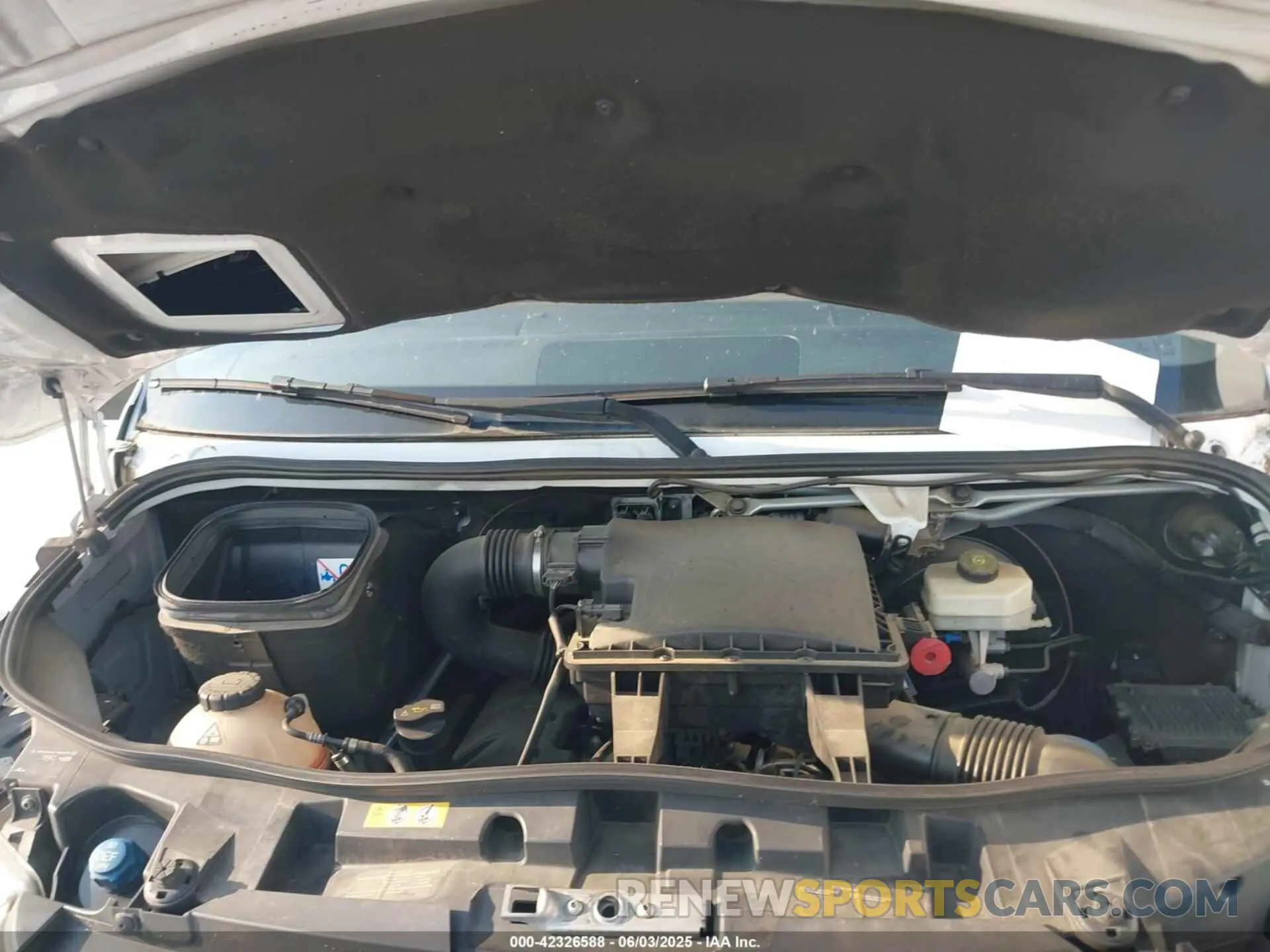 10 Photograph of a damaged car WD3PF1CD2KP056432 MERCEDES-BENZ SPRINTER 2500 2019