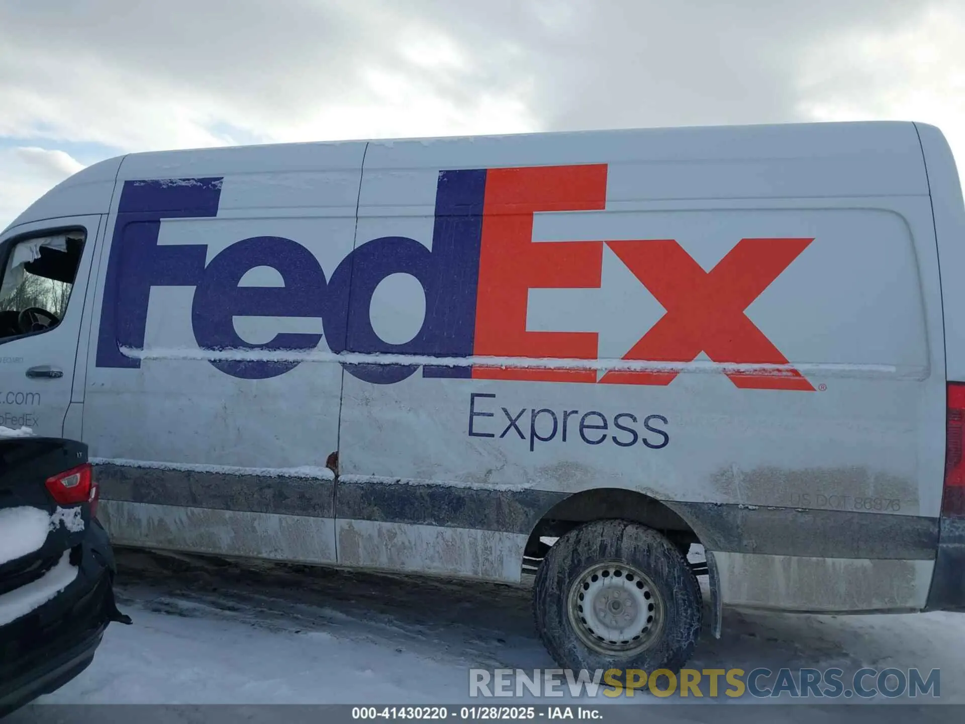 3 Photograph of a damaged car WD3PF1CD3KP062854 MERCEDES-BENZ SPRINTER 2500 2019