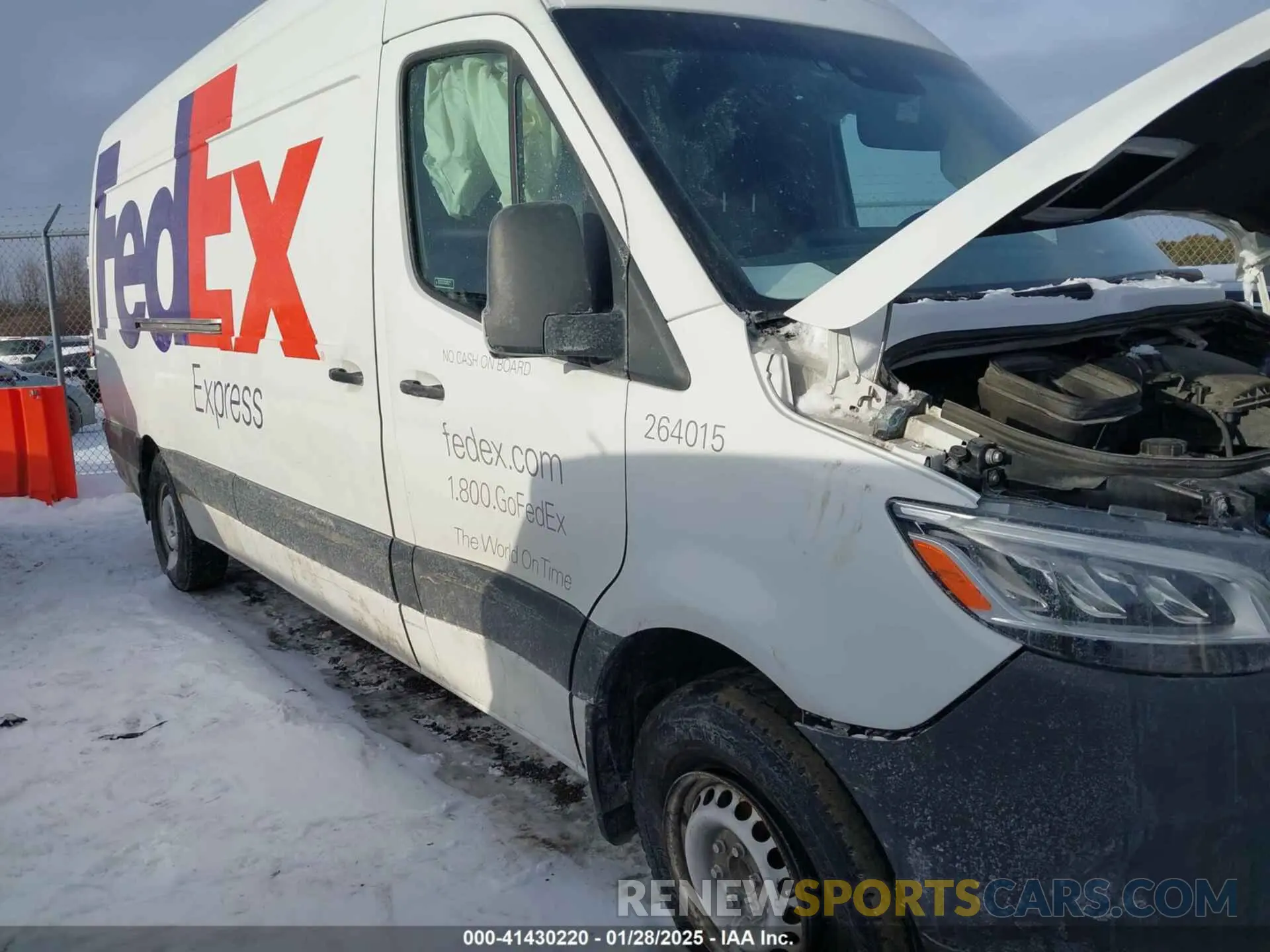 6 Photograph of a damaged car WD3PF1CD3KP062854 MERCEDES-BENZ SPRINTER 2500 2019