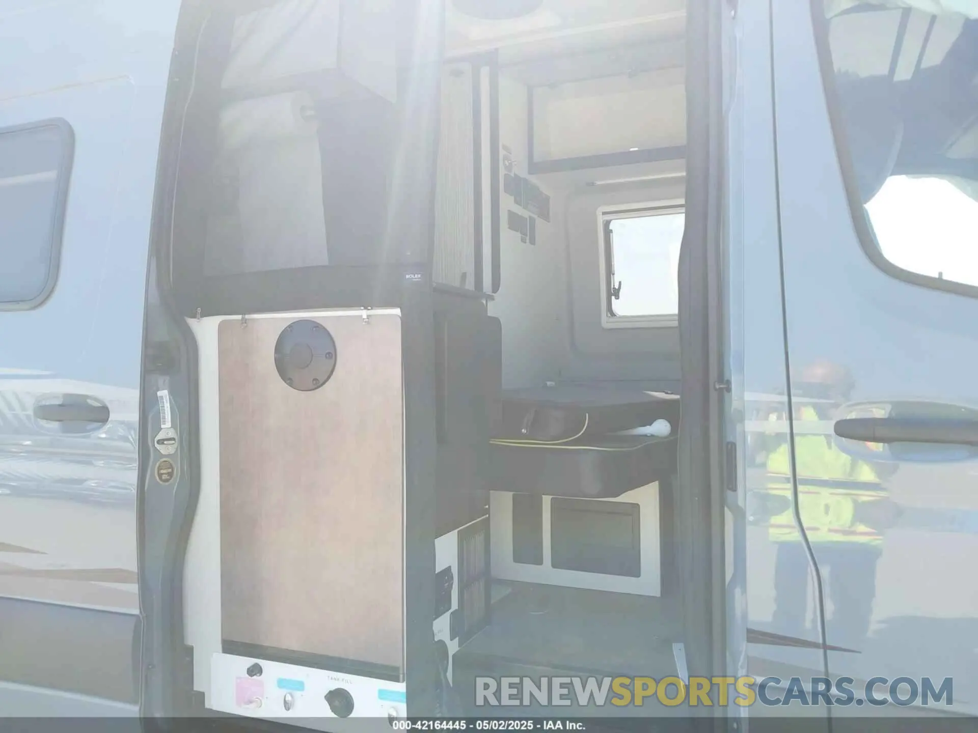 8 Фотография поврежденного автомобиля WD4FF0CD3KP141393 MERCEDES-BENZ SPRINTER 2500 2019