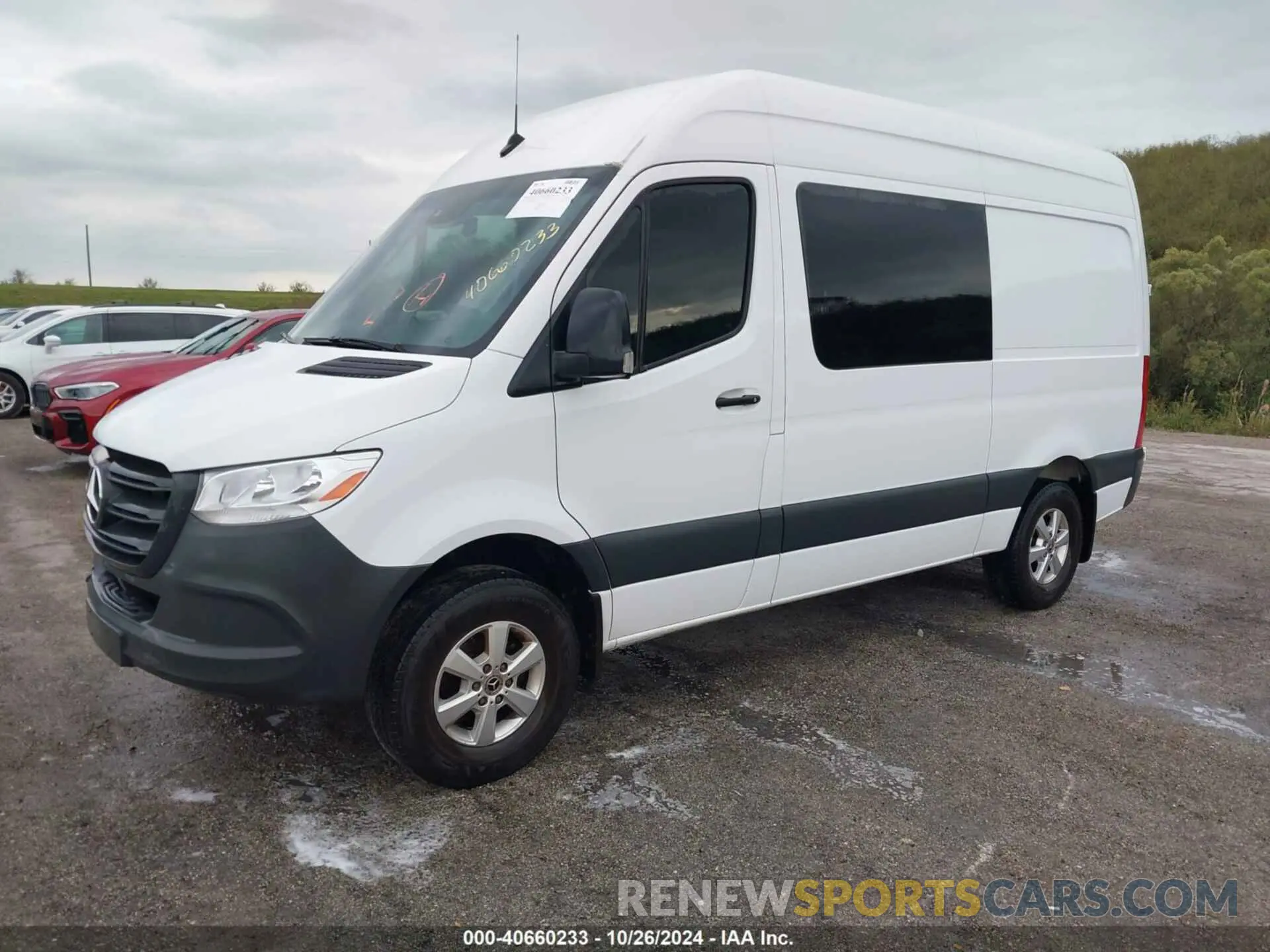 2 Фотография поврежденного автомобиля WD4PF0CD2KP042004 MERCEDES-BENZ SPRINTER 2500 2019