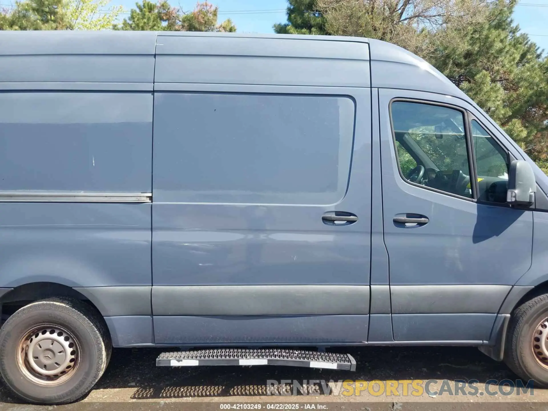 12 Фотография поврежденного автомобиля WD4PF0CD6KP044032 MERCEDES-BENZ SPRINTER 2500 2019