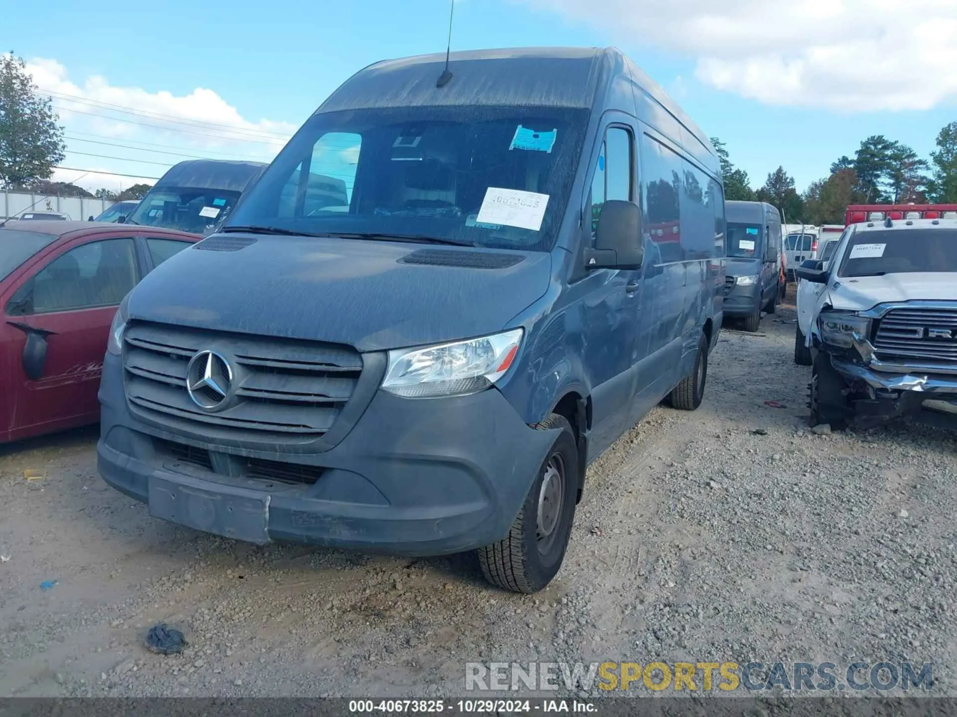 2 Фотография поврежденного автомобиля WD4PF1CD3KP128976 MERCEDES-BENZ SPRINTER 2500 2019