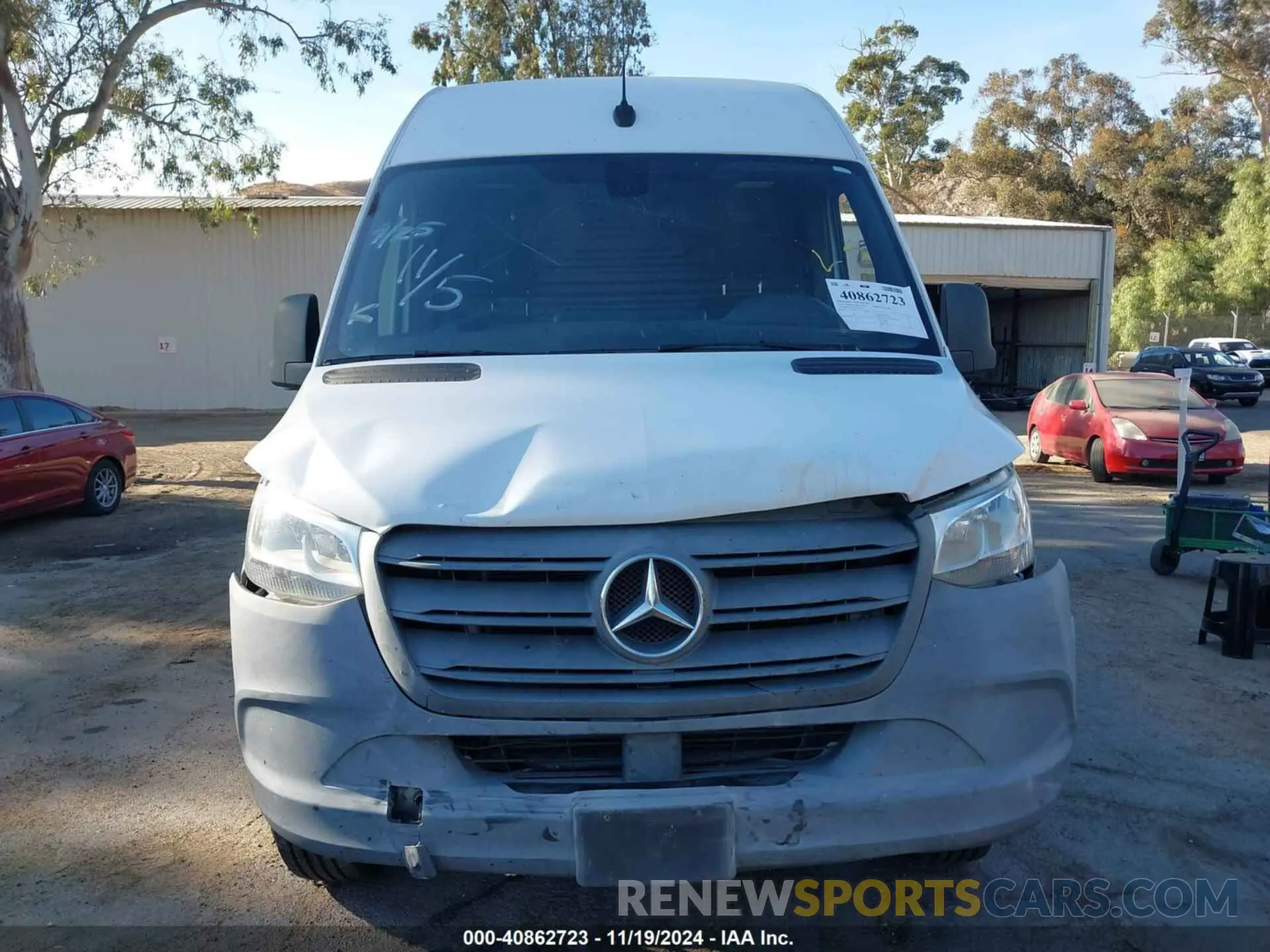12 Фотография поврежденного автомобиля WD4PF1CD7KT008931 MERCEDES-BENZ SPRINTER 2500 2019