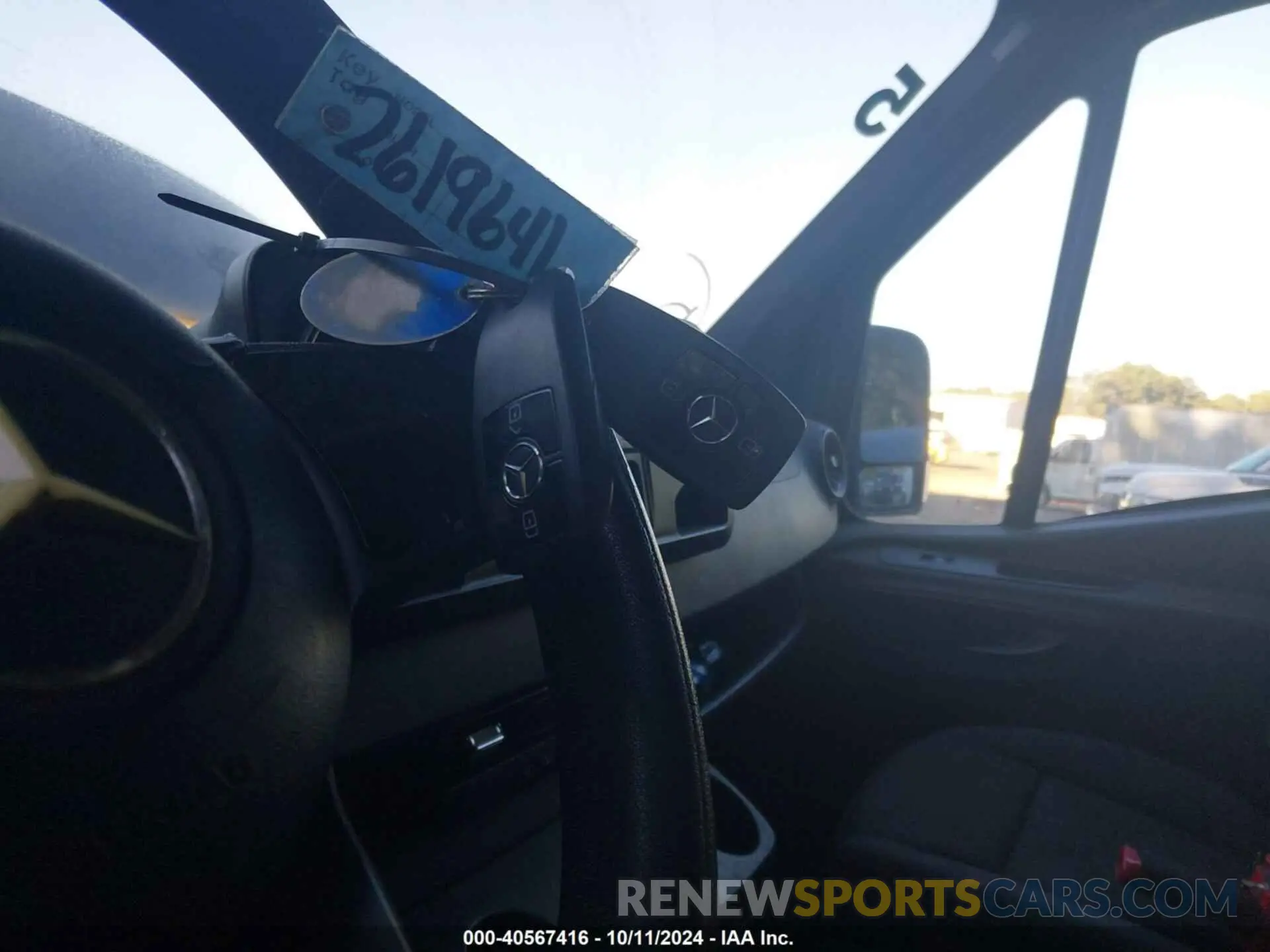 11 Photograph of a damaged car WD4PF1CD8KP136331 MERCEDES-BENZ SPRINTER 2500 2019