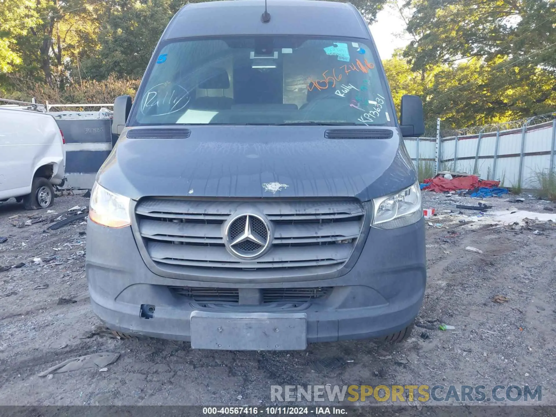 12 Photograph of a damaged car WD4PF1CD8KP136331 MERCEDES-BENZ SPRINTER 2500 2019