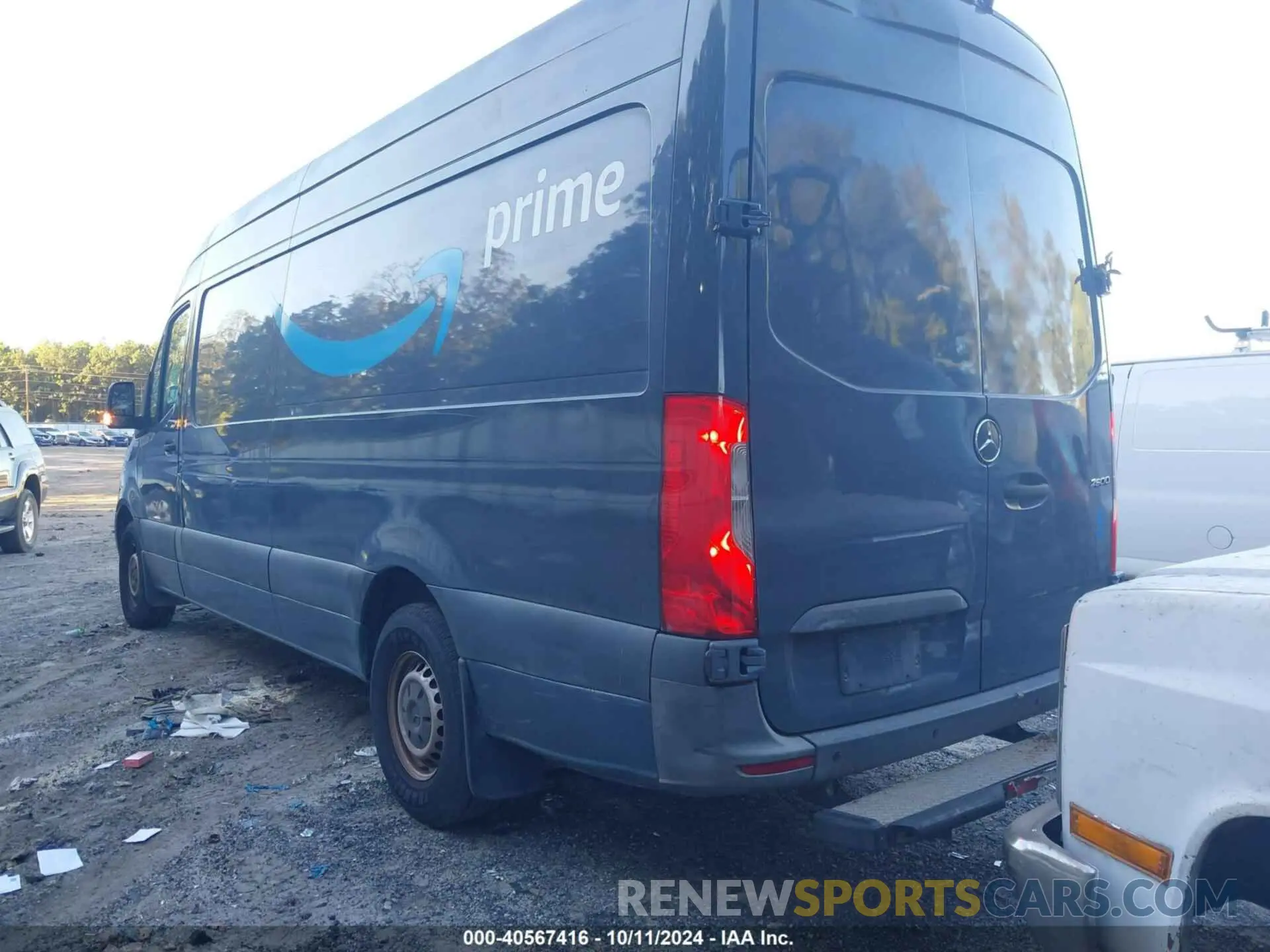 3 Photograph of a damaged car WD4PF1CD8KP136331 MERCEDES-BENZ SPRINTER 2500 2019