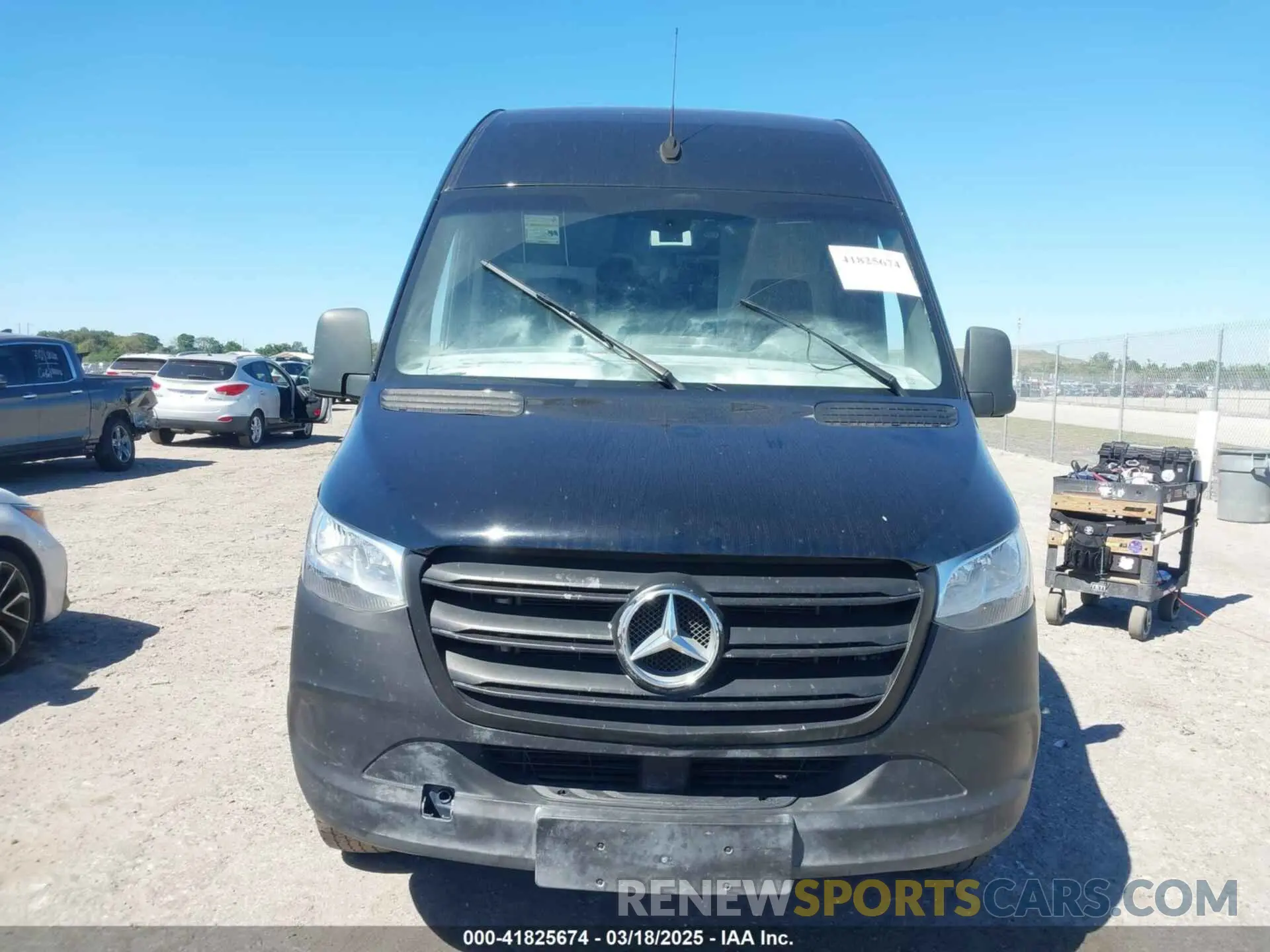 6 Фотография поврежденного автомобиля WD4PF1CD8KP143473 MERCEDES-BENZ SPRINTER 2500 2019