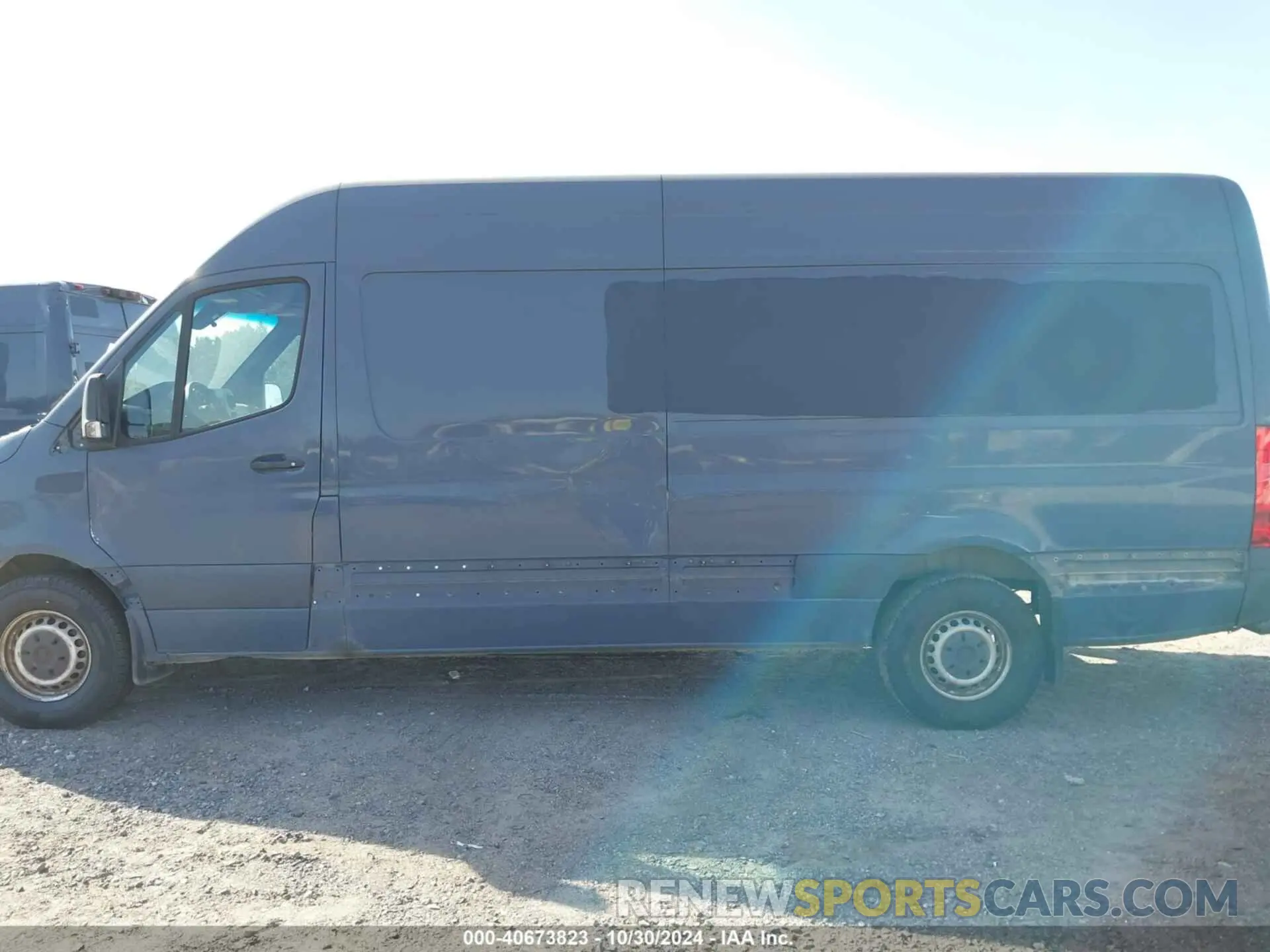 14 Photograph of a damaged car WD4PF1CDXKP127999 MERCEDES-BENZ SPRINTER 2500 2019
