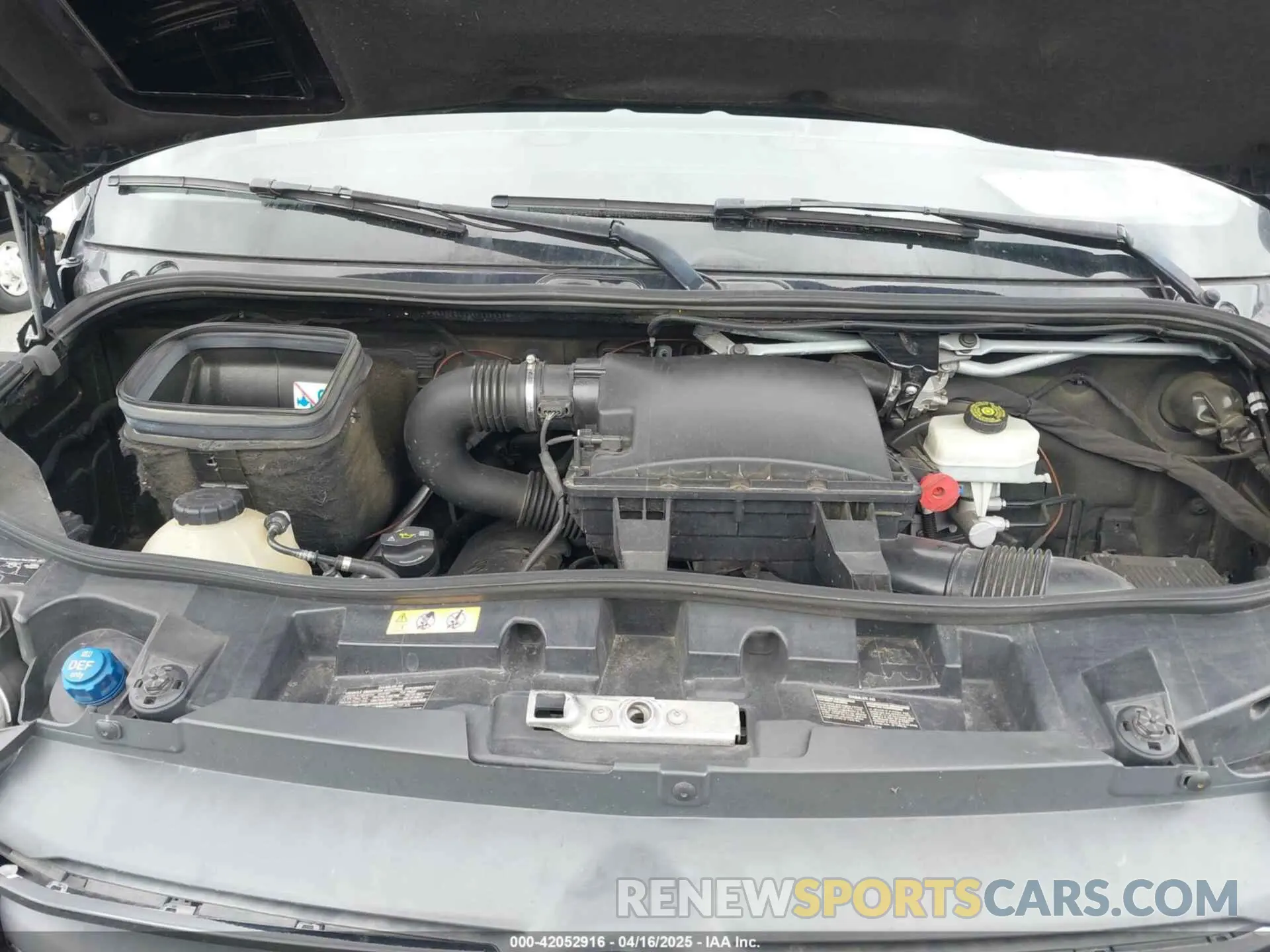 10 Photograph of a damaged car WDZPF0CD3KP130537 MERCEDES-BENZ SPRINTER 2500 2019