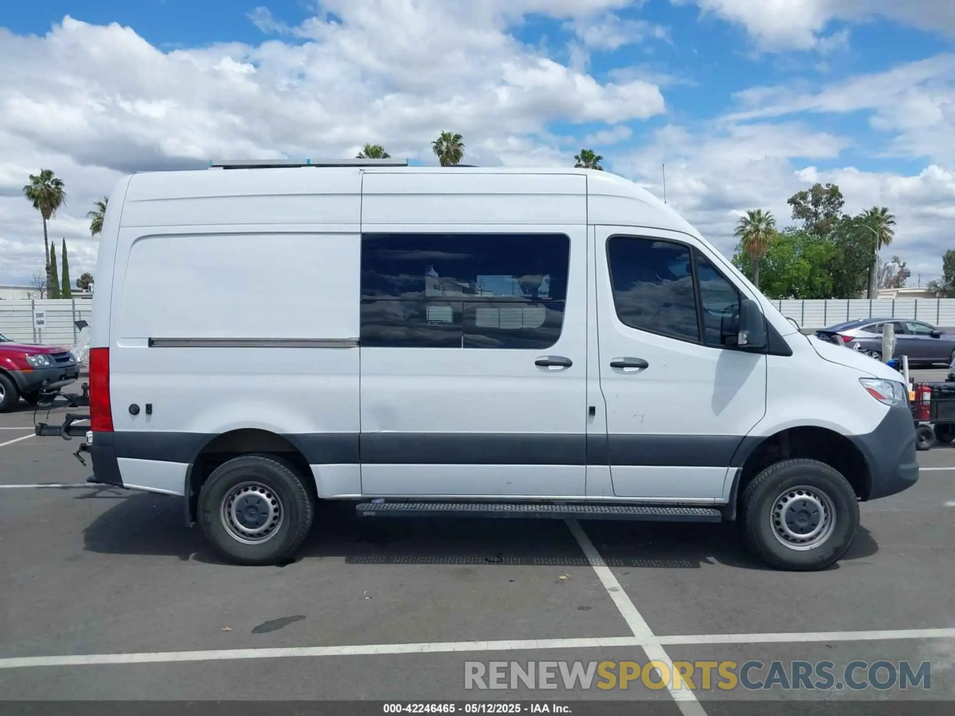 13 Photograph of a damaged car W1W4EBVY4LP214566 MERCEDES-BENZ SPRINTER 2500 2020