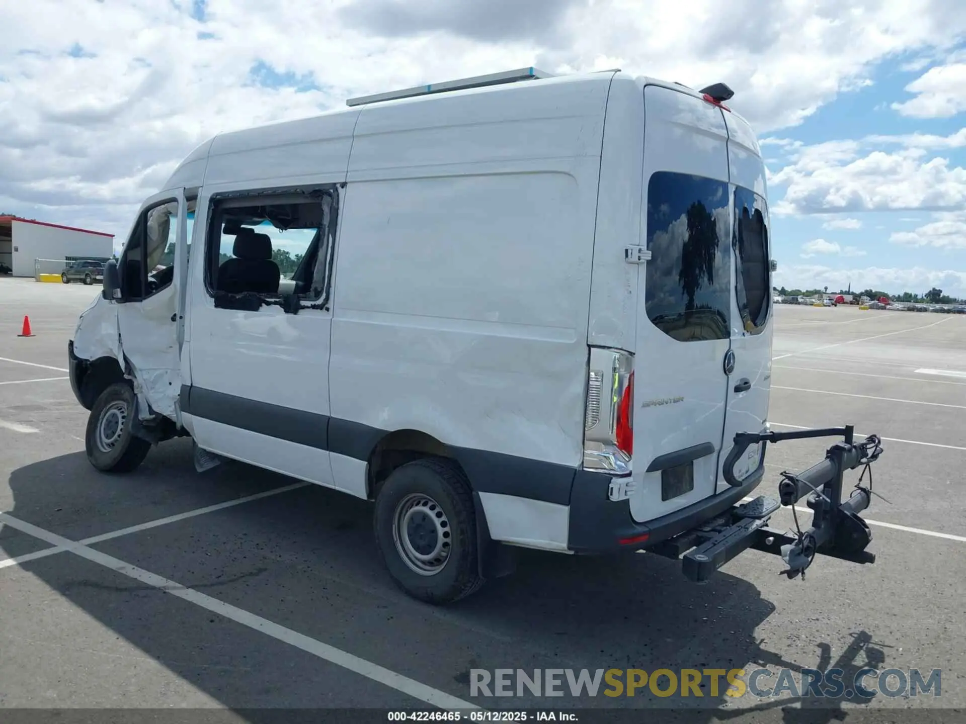3 Photograph of a damaged car W1W4EBVY4LP214566 MERCEDES-BENZ SPRINTER 2500 2020