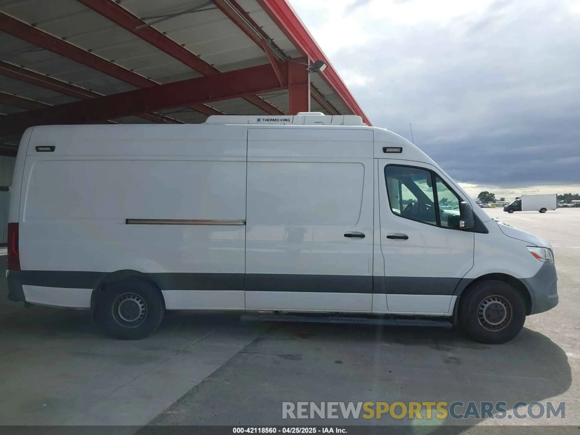13 Photograph of a damaged car W1W4ECHY3LT021706 MERCEDES-BENZ SPRINTER 2500 2020