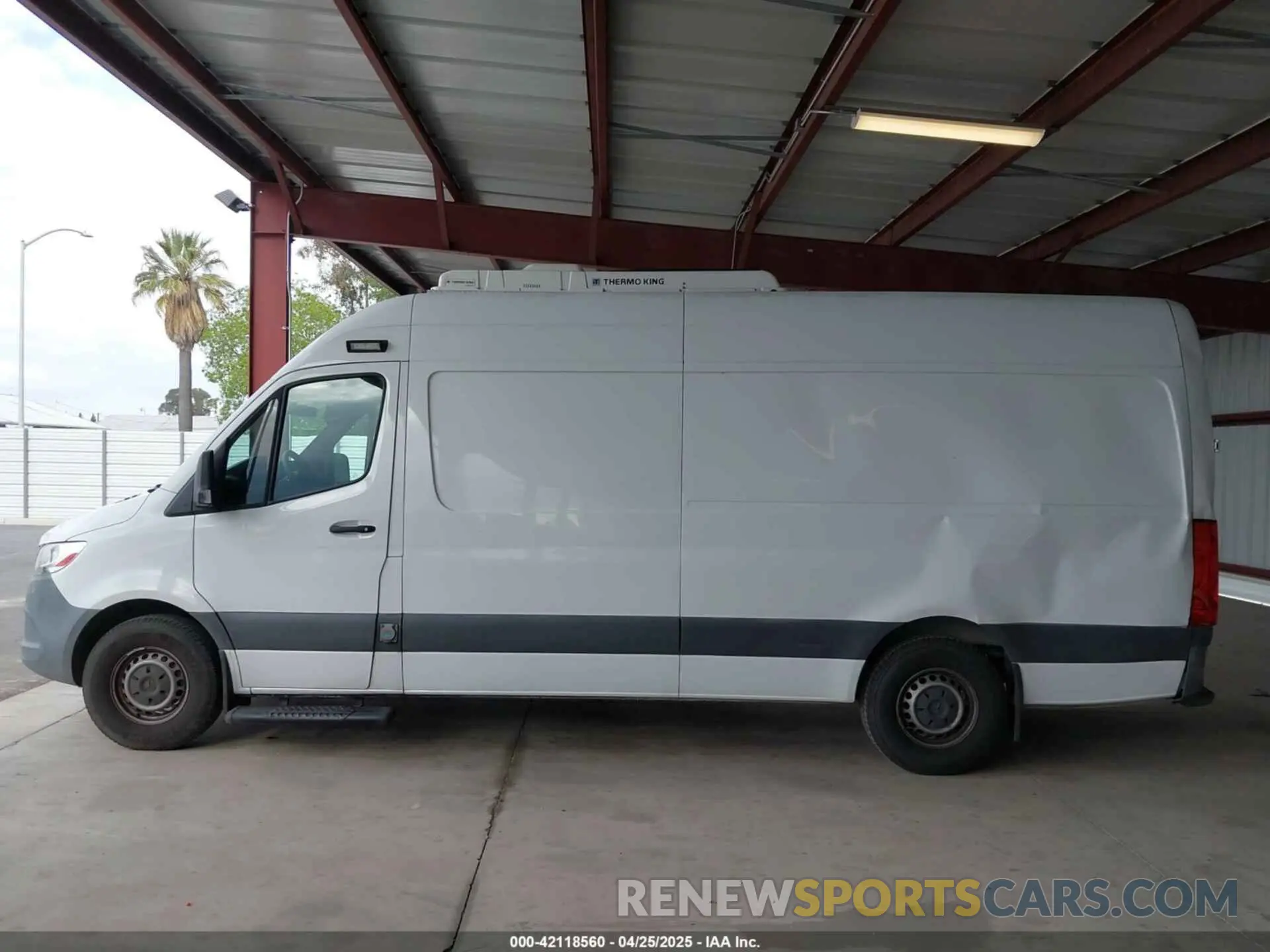 14 Photograph of a damaged car W1W4ECHY3LT021706 MERCEDES-BENZ SPRINTER 2500 2020