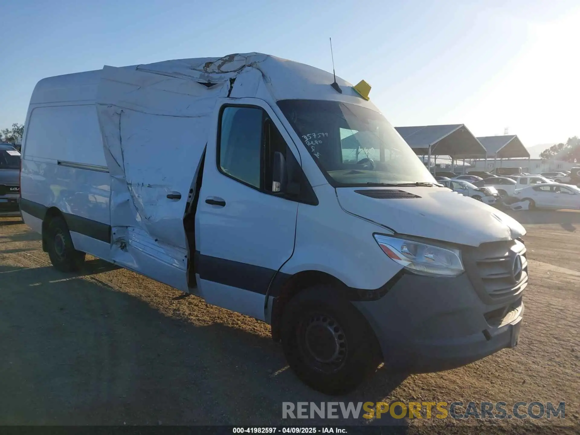 1 Photograph of a damaged car W1W4ECHY3LT034942 MERCEDES-BENZ SPRINTER 2500 2020