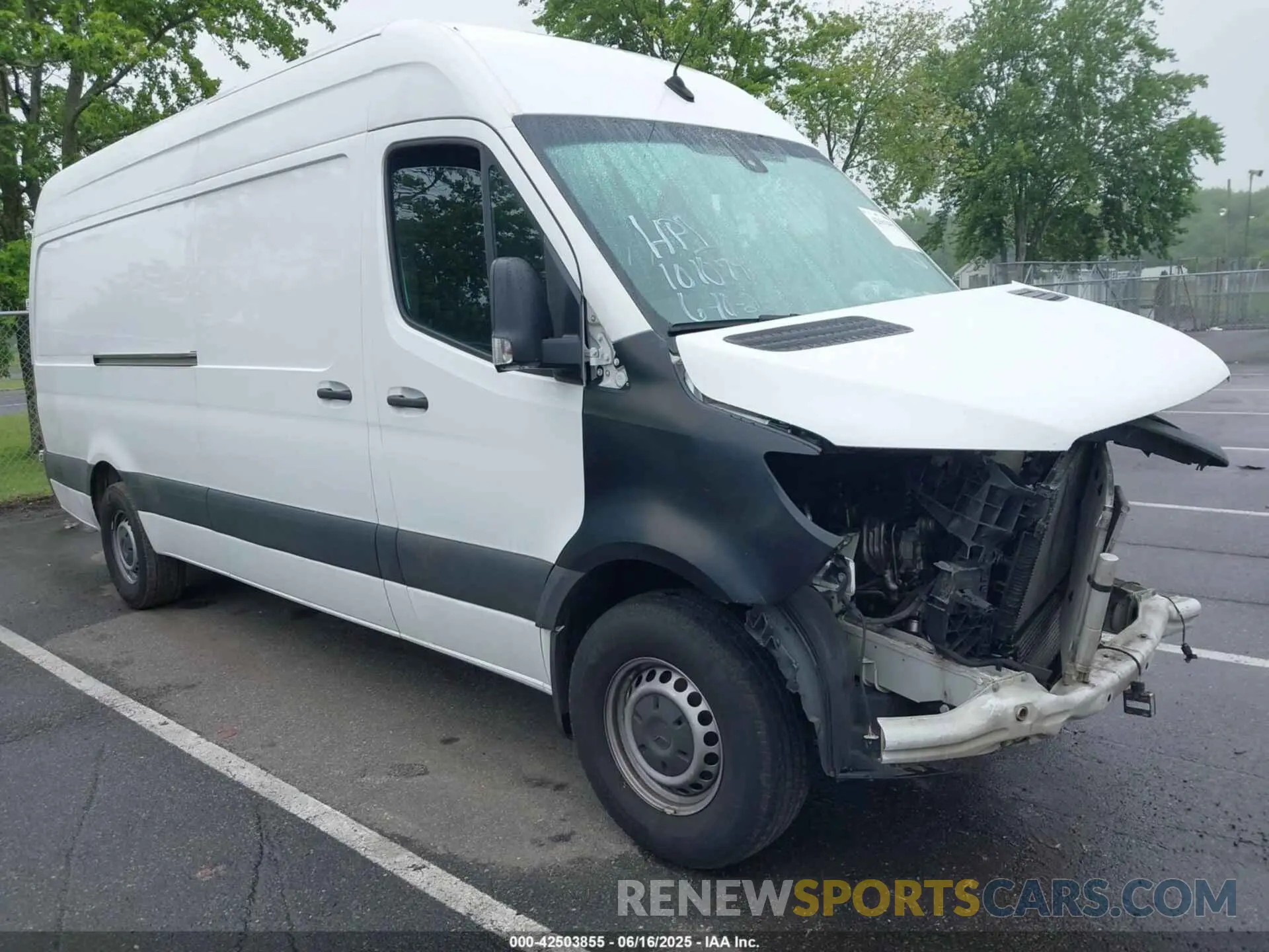 1 Photograph of a damaged car W1W40CHYXMT053181 MERCEDES-BENZ SPRINTER 2500 2021