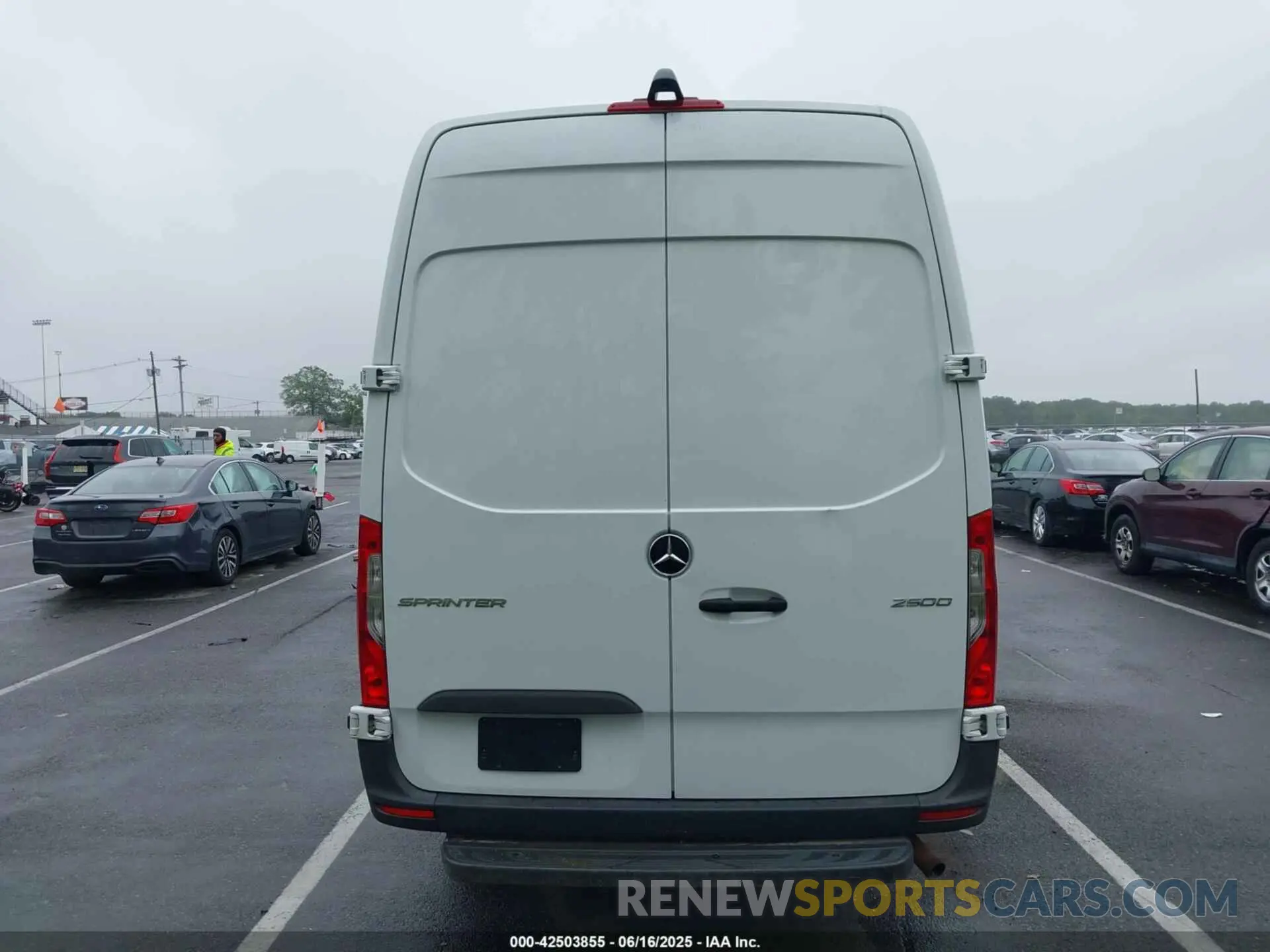 16 Photograph of a damaged car W1W40CHYXMT053181 MERCEDES-BENZ SPRINTER 2500 2021