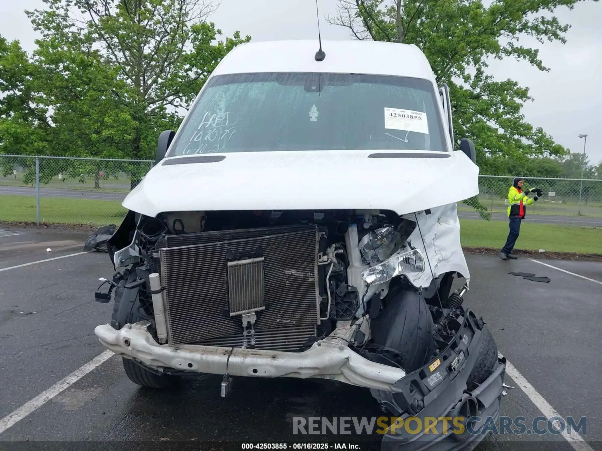 6 Photograph of a damaged car W1W40CHYXMT053181 MERCEDES-BENZ SPRINTER 2500 2021