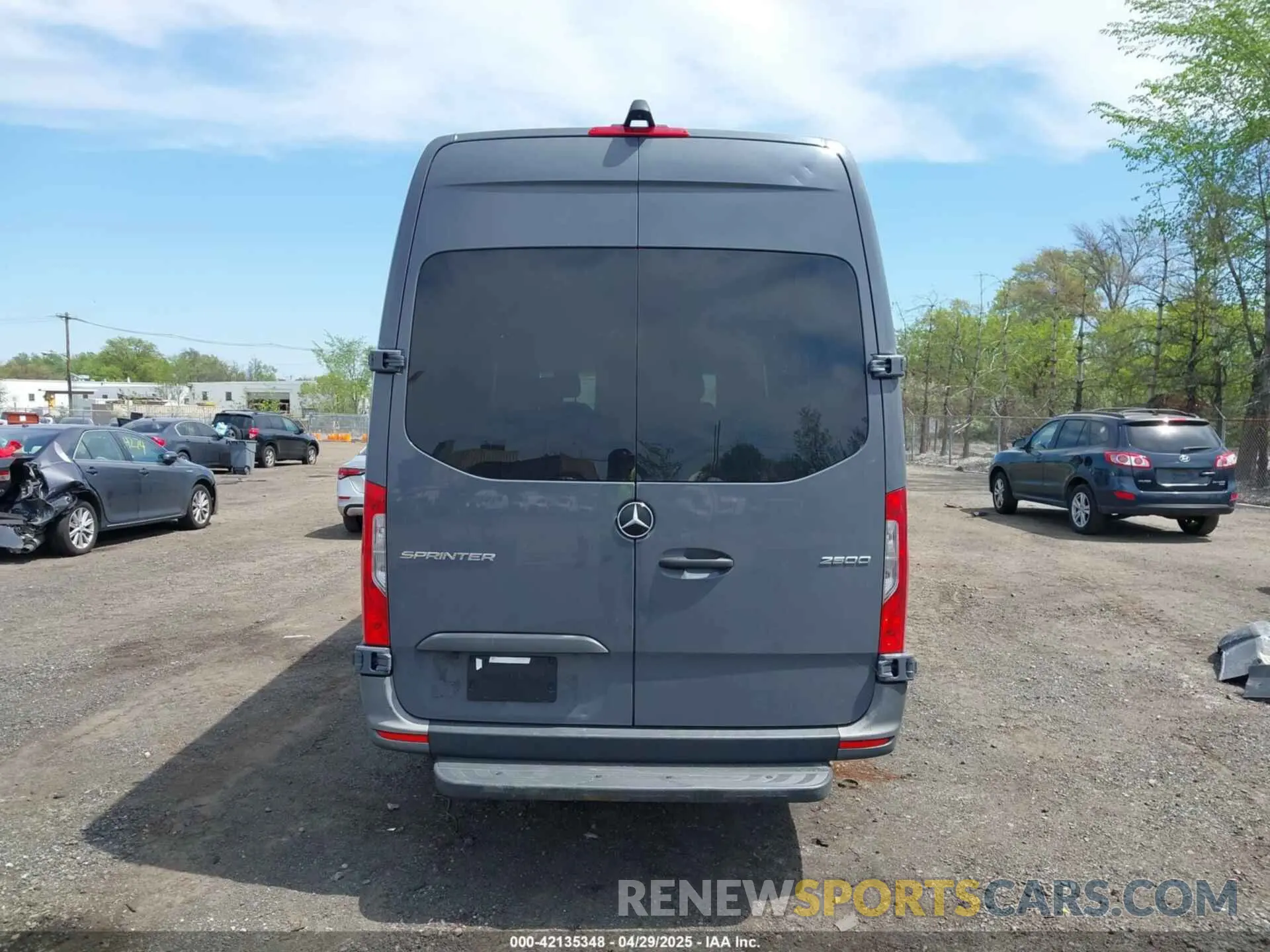 17 Photograph of a damaged car W1W4ECHY4MT079261 MERCEDES-BENZ SPRINTER 2500 2021
