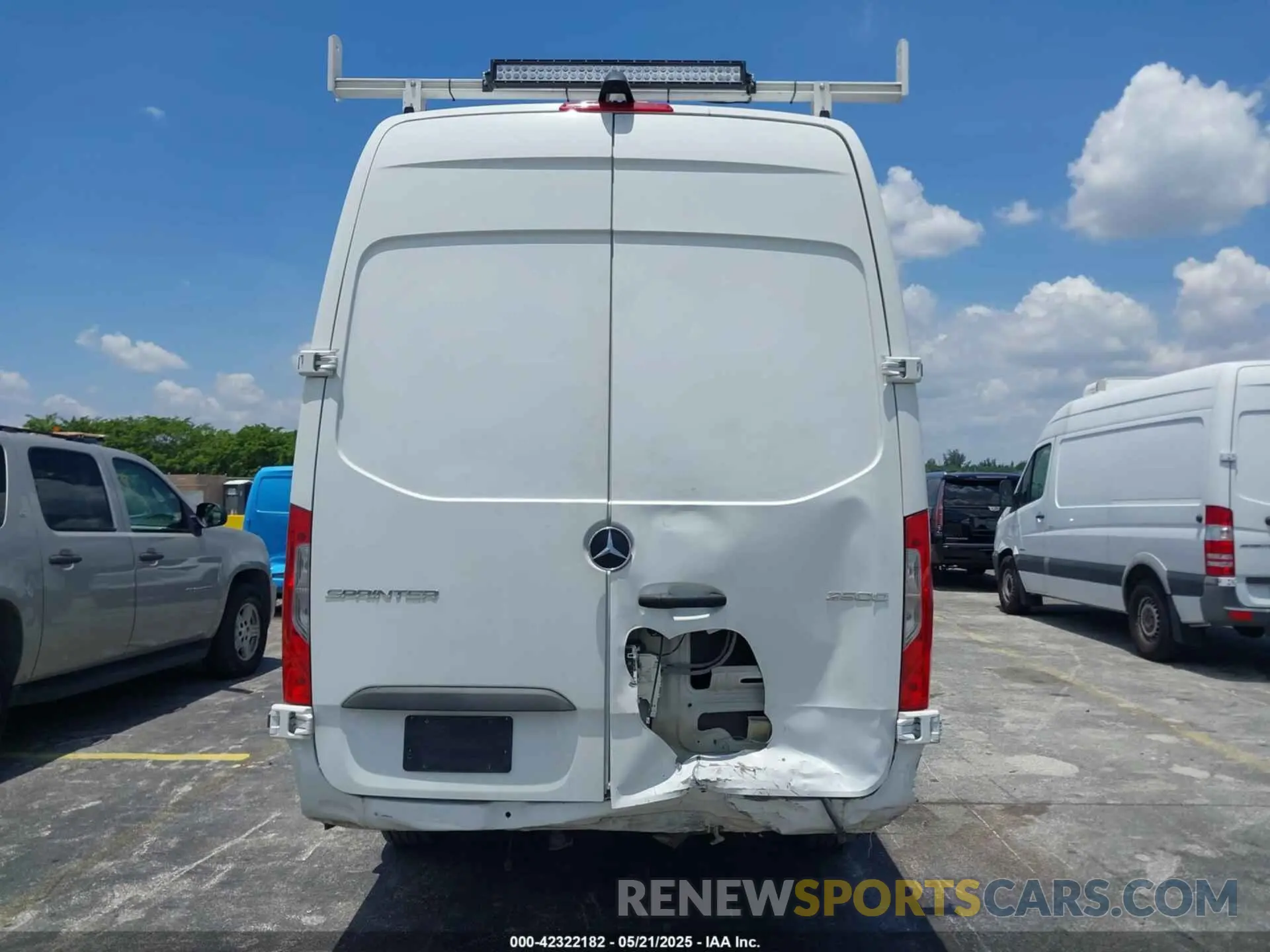 16 Фотография поврежденного автомобиля W1Y40CHY0MT062026 MERCEDES-BENZ SPRINTER 2500 2021