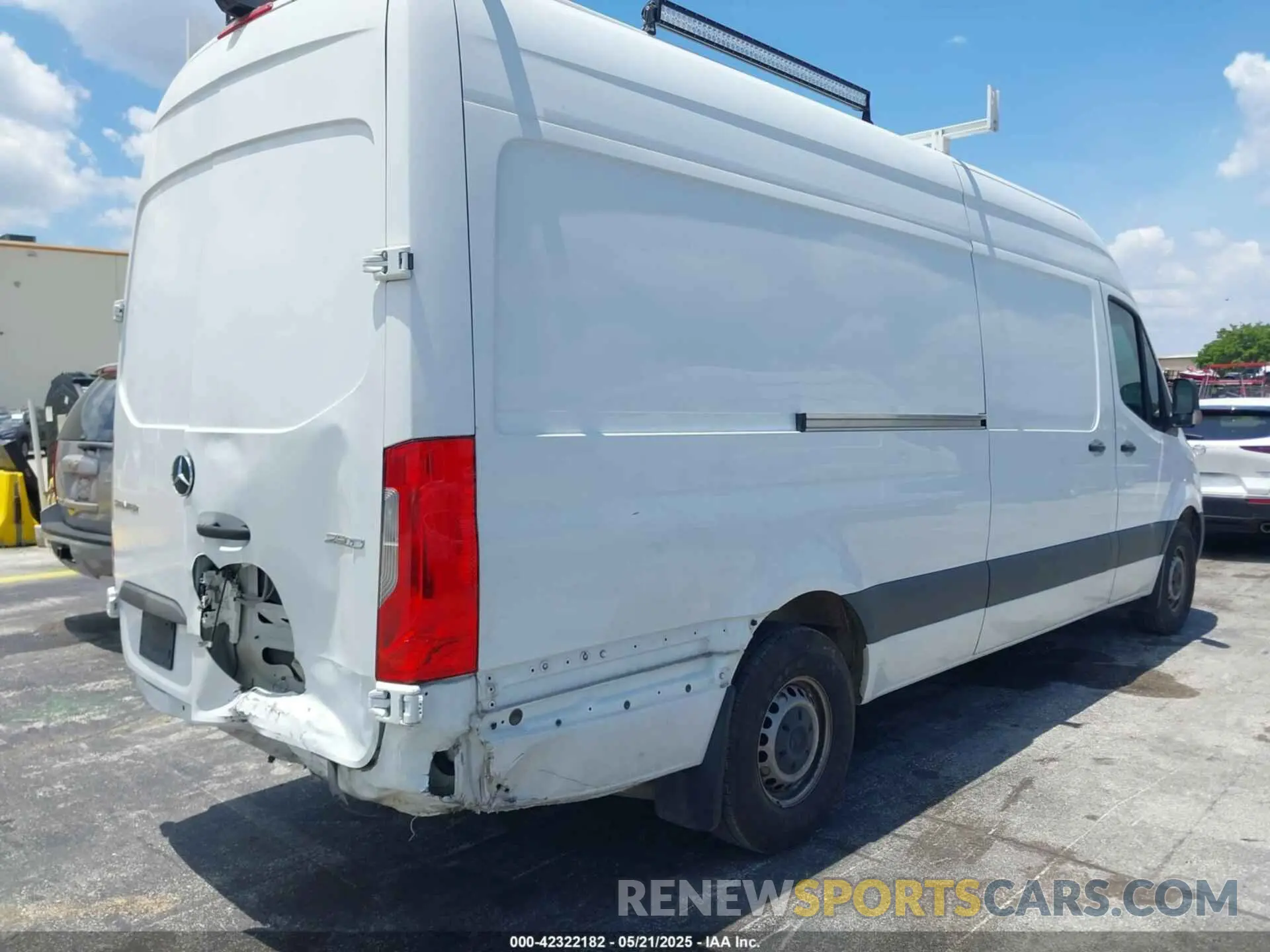 4 Фотография поврежденного автомобиля W1Y40CHY0MT062026 MERCEDES-BENZ SPRINTER 2500 2021