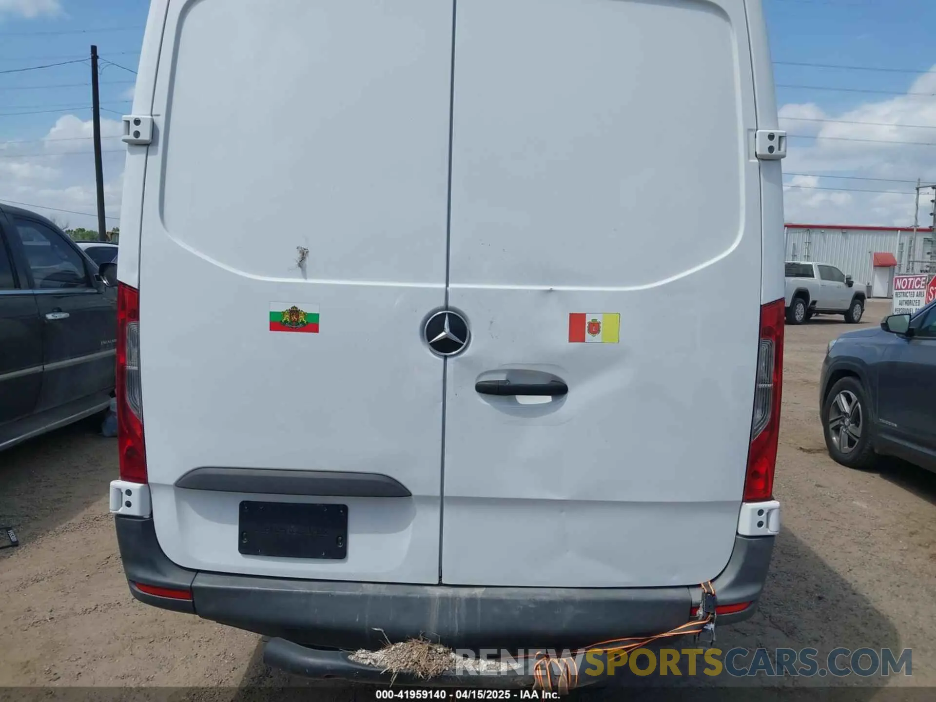 15 Фотография поврежденного автомобиля W1Y4DCHY2MT078233 MERCEDES-BENZ SPRINTER 2500 2021