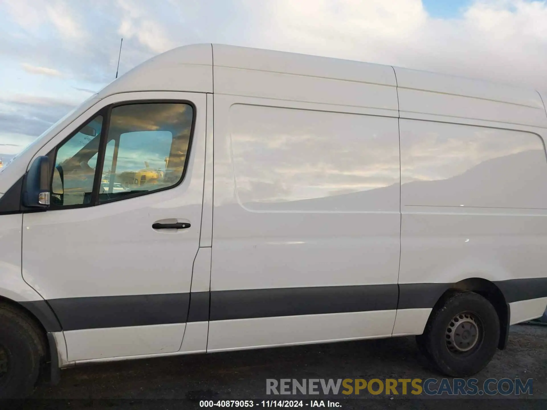 15 Photograph of a damaged car W1Y4EBHY3MT058046 MERCEDES-BENZ SPRINTER 2500 2021
