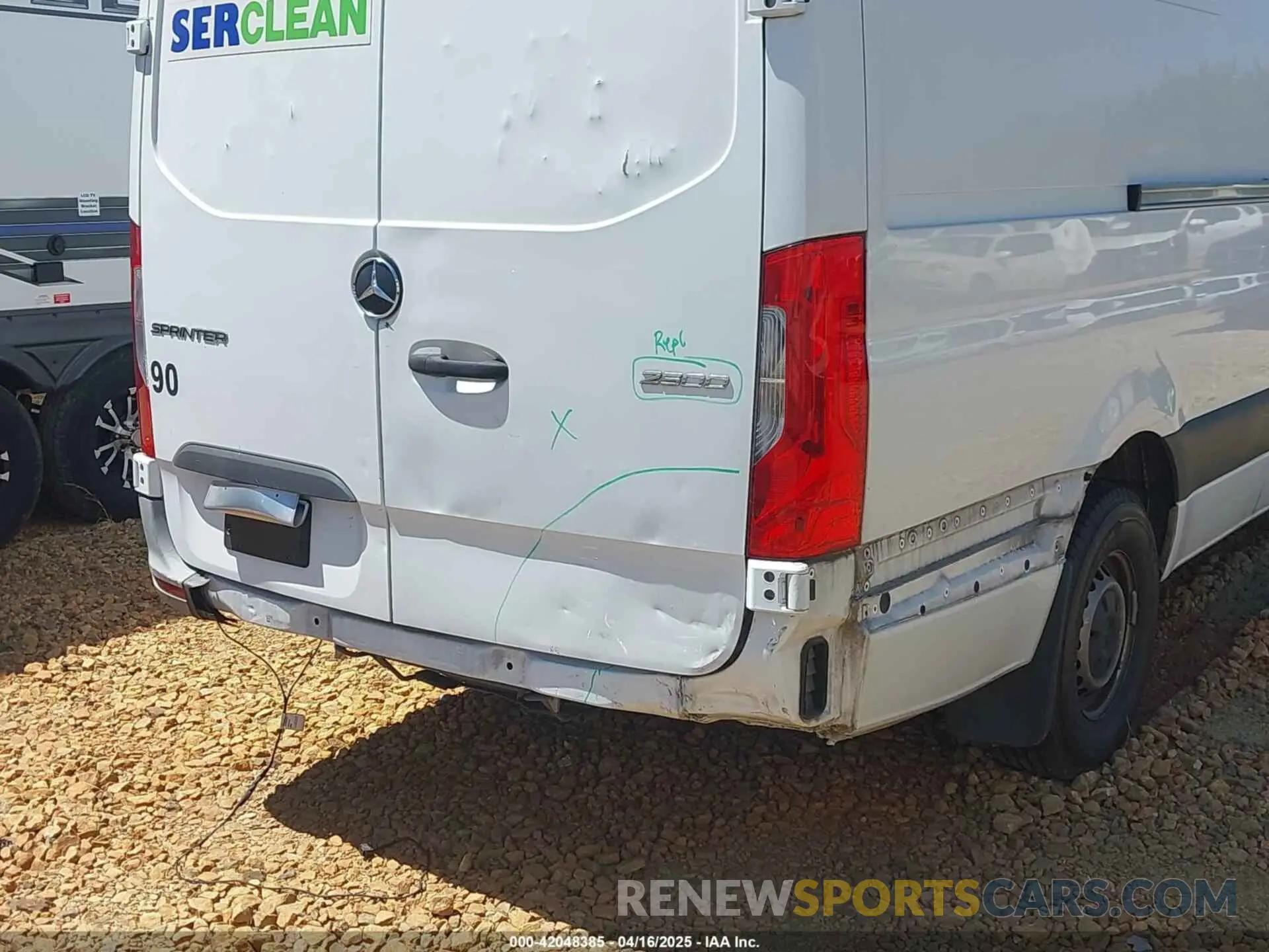 19 Photograph of a damaged car W1Y4ECHY9MT065430 MERCEDES-BENZ SPRINTER 2500 2021