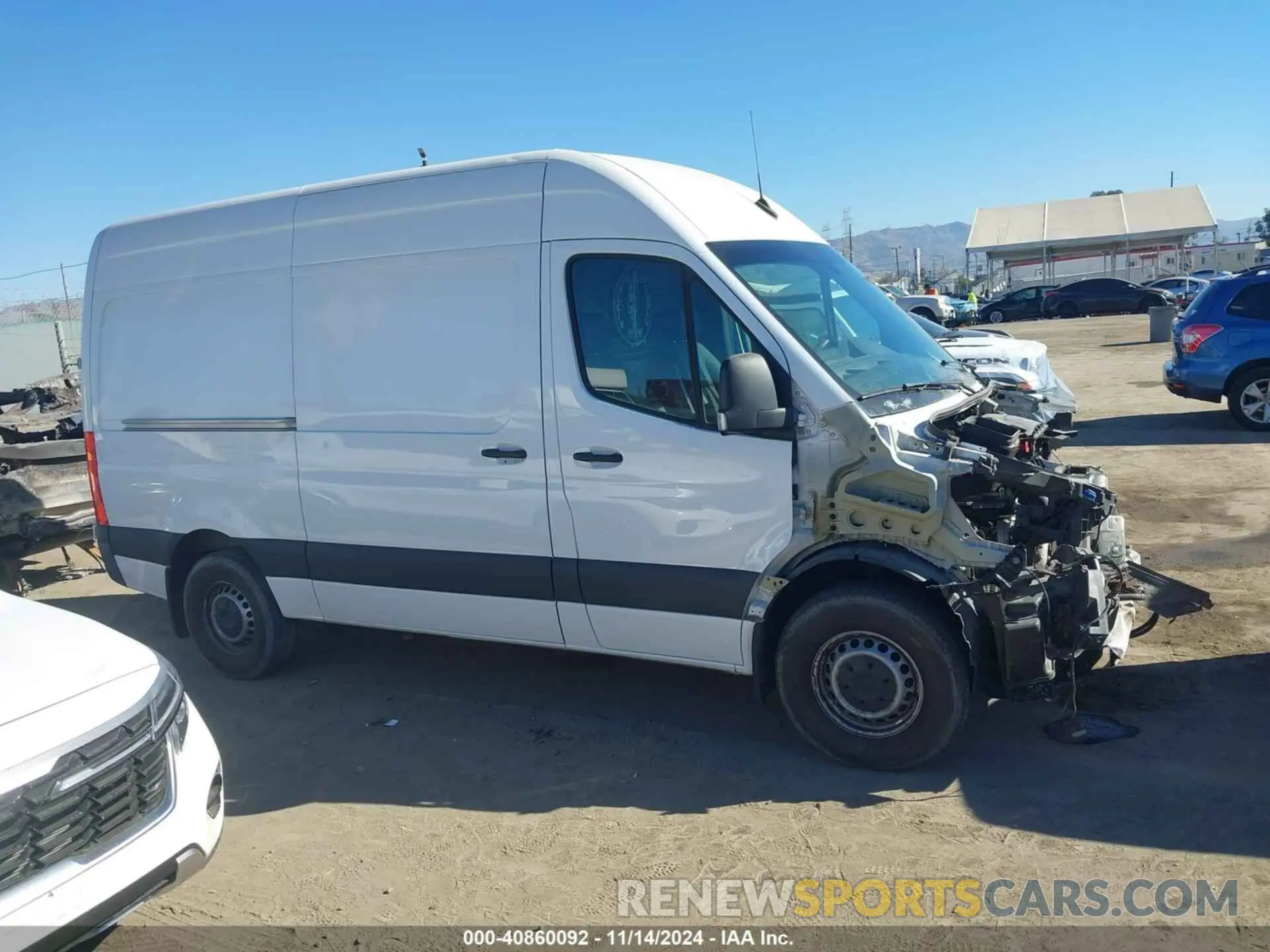14 Photograph of a damaged car W1Y4DBHY4NT098690 MERCEDES-BENZ SPRINTER 2500 2022