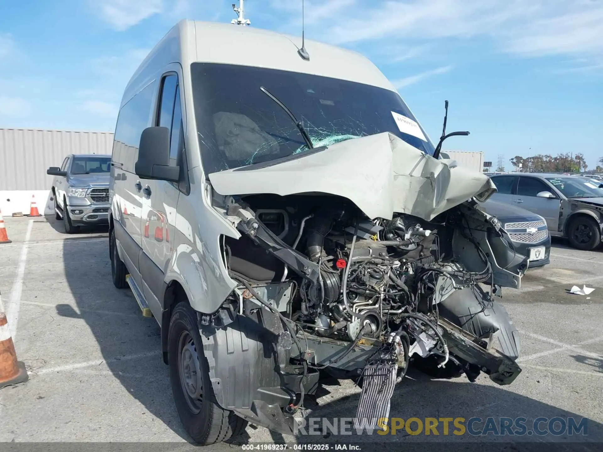 1 Фотография поврежденного автомобиля W1Z40FHY2NT082289 MERCEDES-BENZ SPRINTER 2500 2022