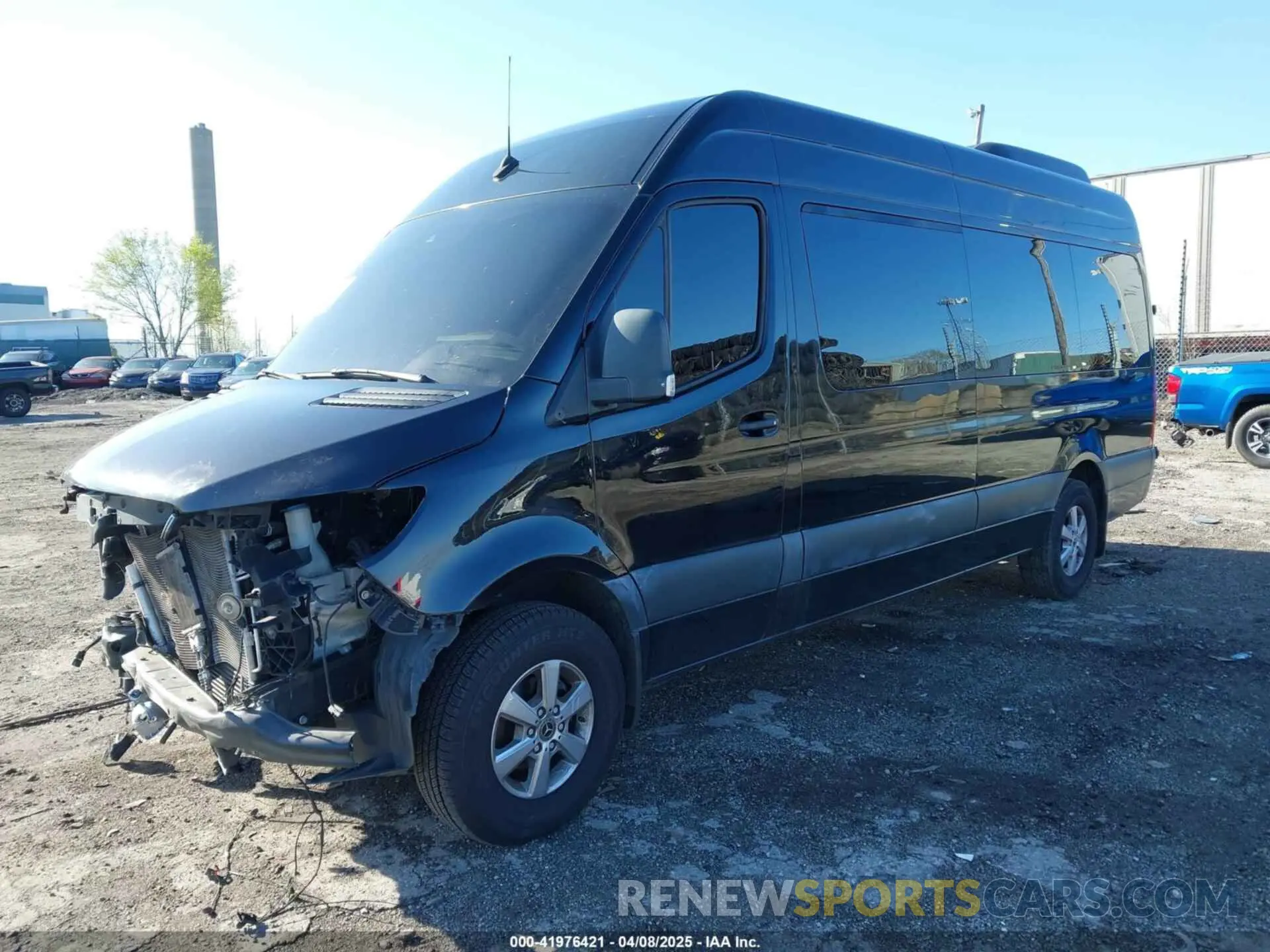 2 Фотография поврежденного автомобиля W1Z4DGHY7NT102983 MERCEDES-BENZ SPRINTER 2500 2022