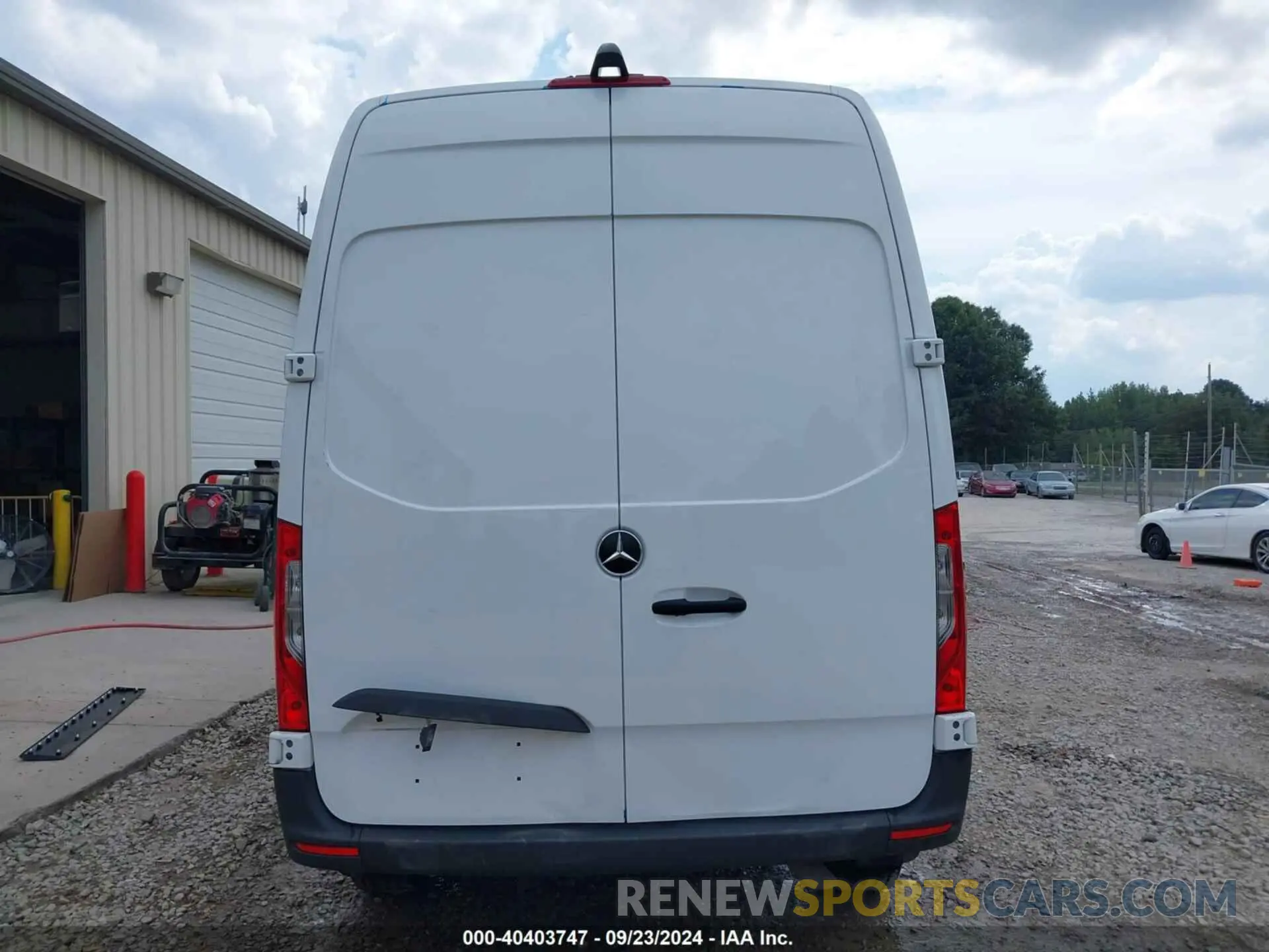 17 Photograph of a damaged car W1Y40BHY9PT160812 MERCEDES-BENZ SPRINTER 2500 2023