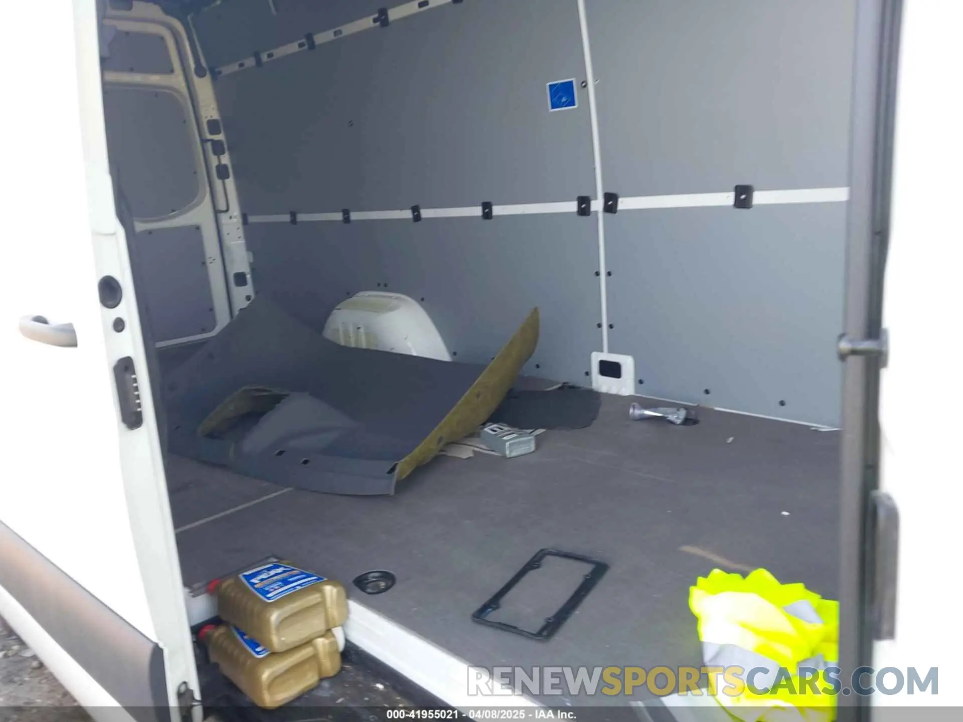 8 Photograph of a damaged car W1Y4NCHY0PT152394 MERCEDES-BENZ SPRINTER 2500 2023