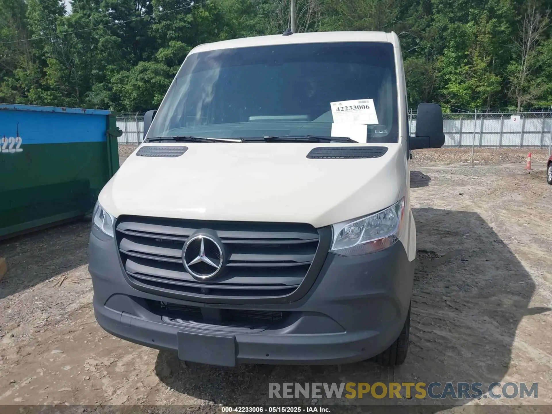 12 Photograph of a damaged car W1Y4KBHYXRT181245 MERCEDES-BENZ SPRINTER 2500 2024