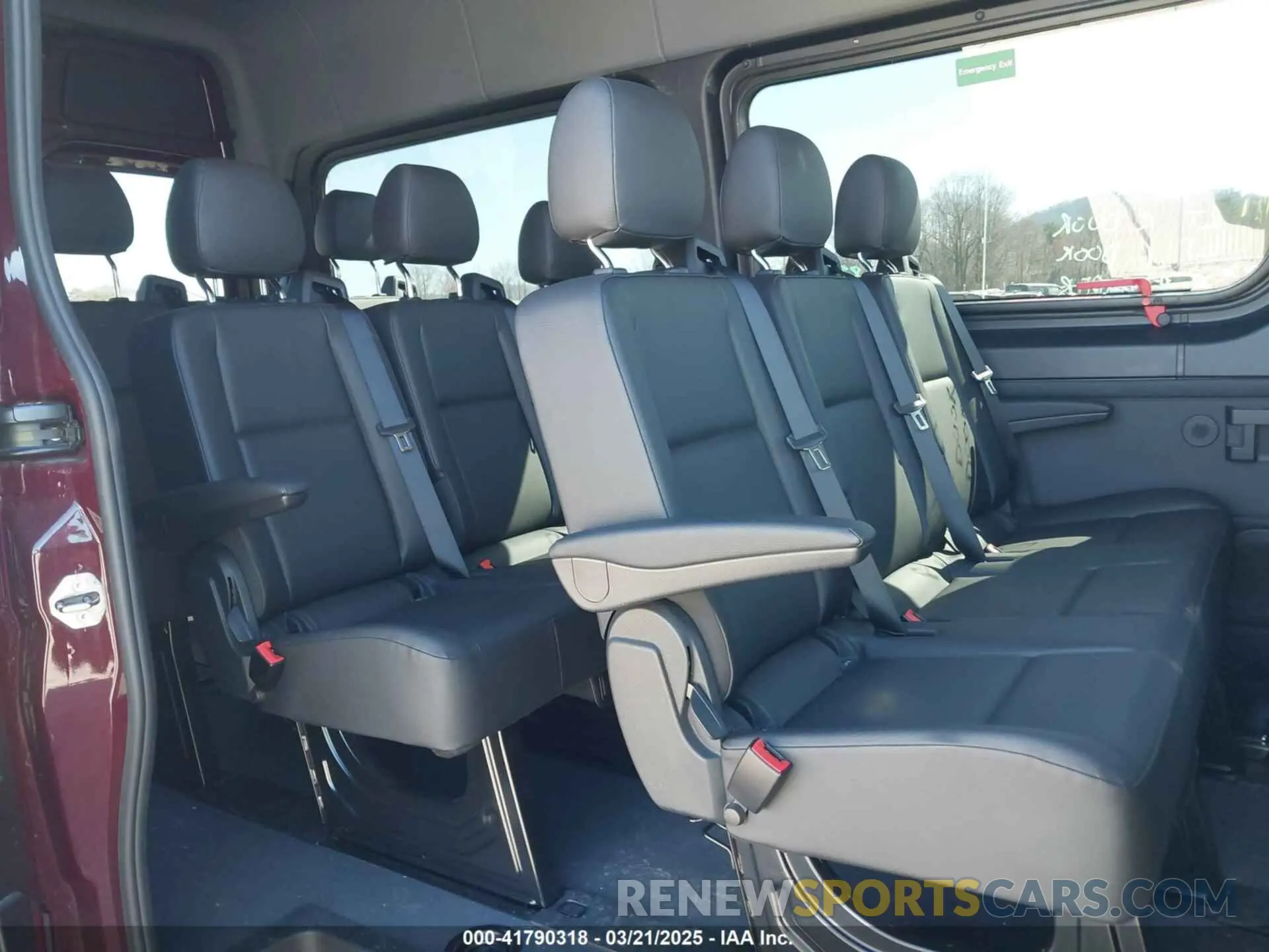 8 Фотография поврежденного автомобиля W1Z4NFVY9RP708618 MERCEDES-BENZ SPRINTER 2500 2024