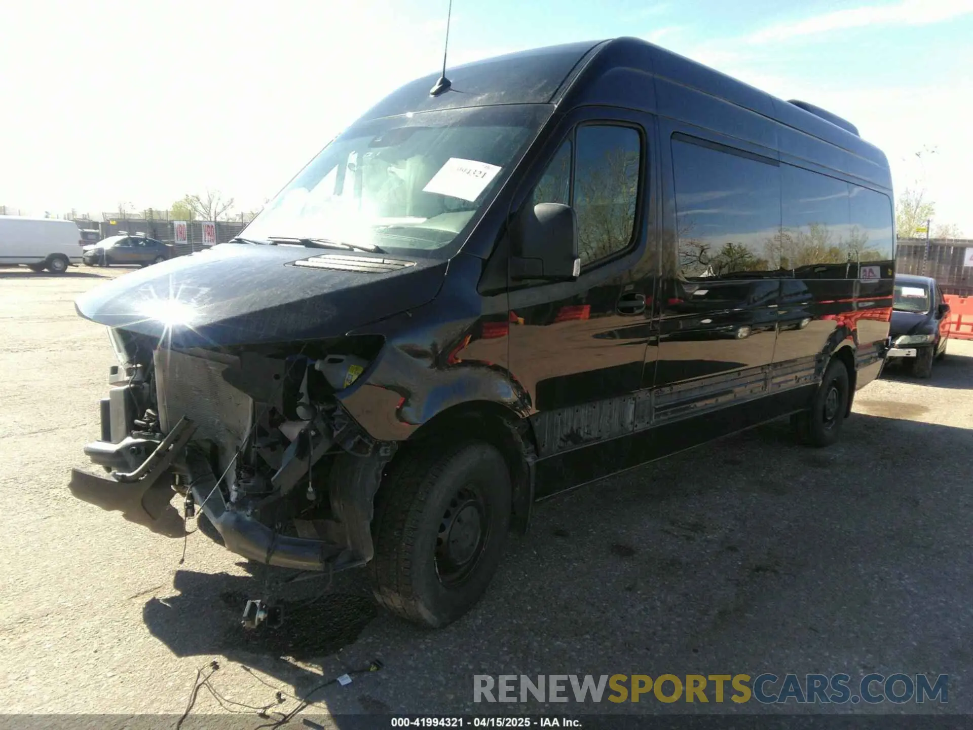 2 Фотография поврежденного автомобиля W1Z4NGHY2RT162429 MERCEDES-BENZ SPRINTER 2500 2024
