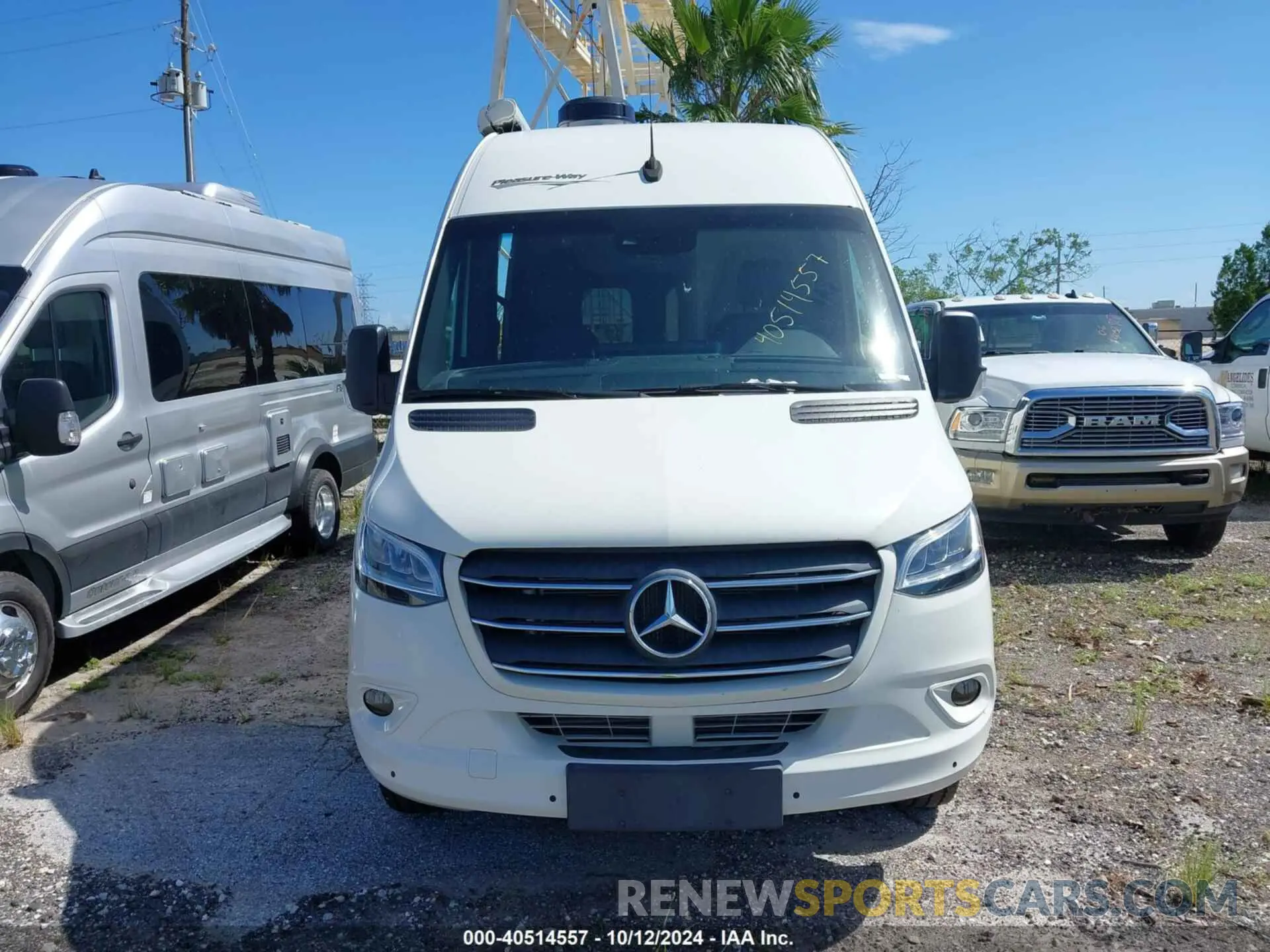 12 Photograph of a damaged car W1X8EC3Y5LP242656 MERCEDES-BENZ SPRINTER 3500XD 2020