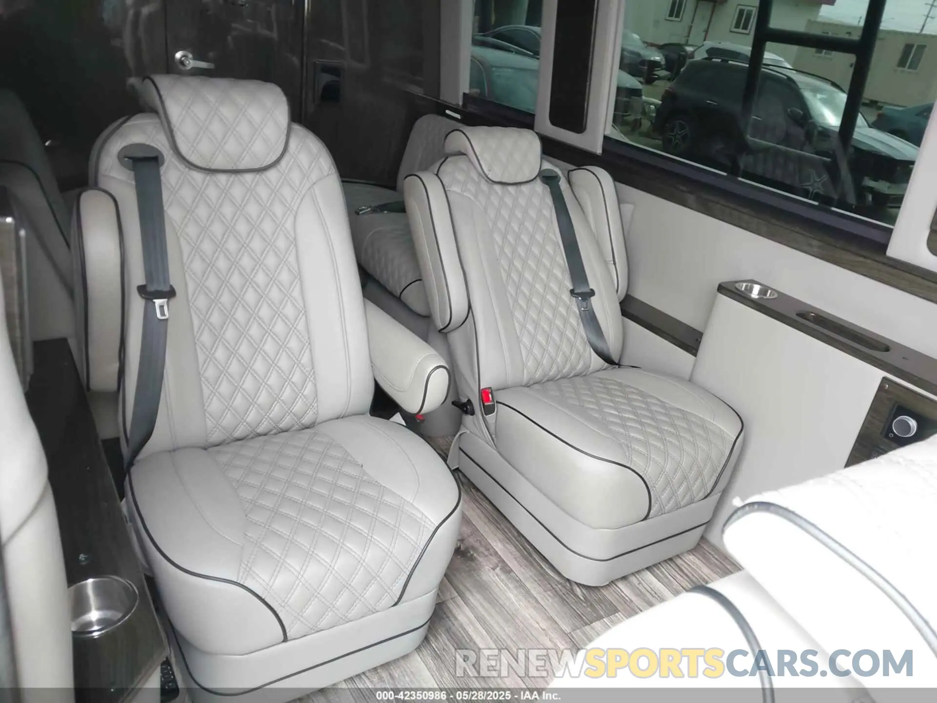 12 Фотография поврежденного автомобиля W1X8ED6Y7LT020824 MERCEDES-BENZ SPRINTER 3500XD 2020