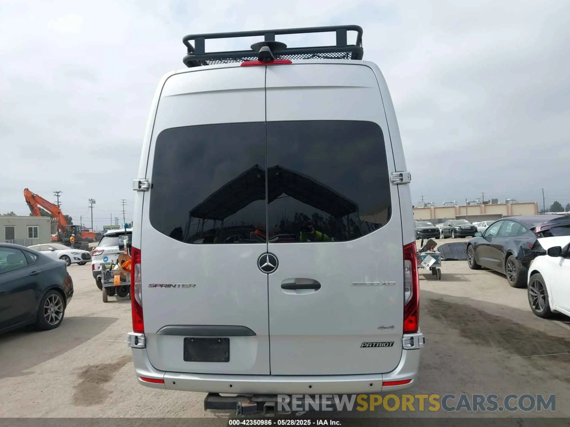 8 Фотография поврежденного автомобиля W1X8ED6Y7LT020824 MERCEDES-BENZ SPRINTER 3500XD 2020