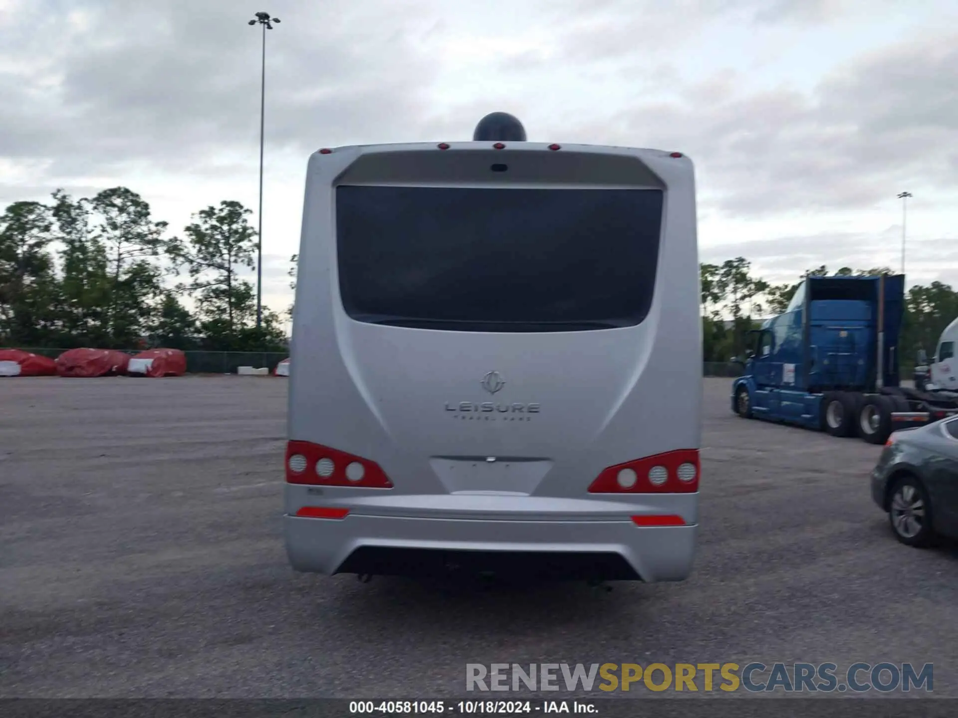 15 Фотография поврежденного автомобиля W1X8E33Y1NN193728 MERCEDES-BENZ SPRINTER 3500XD 2022