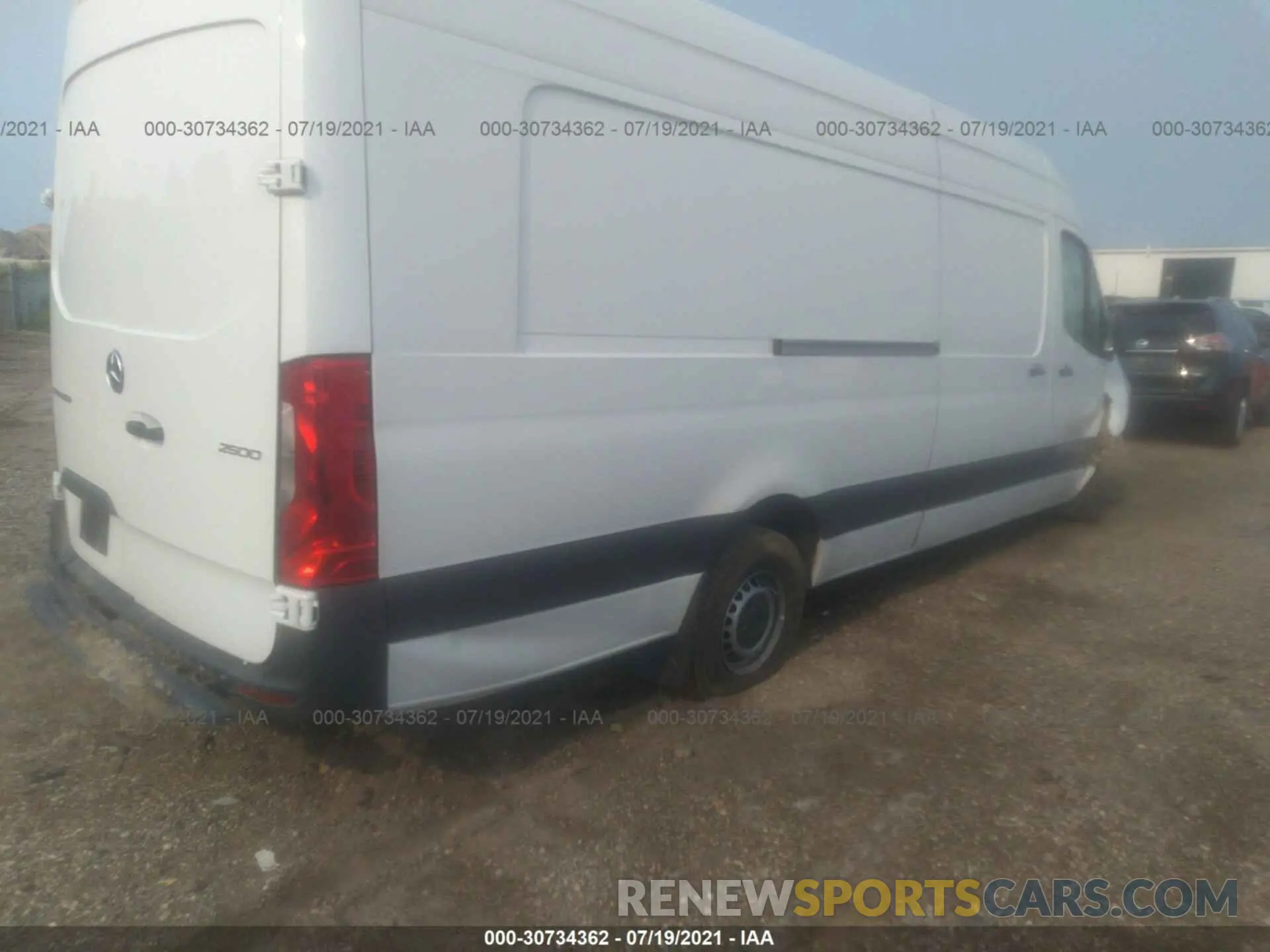 4 Photograph of a damaged car W1W4EDHY5LT020093 MERCEDES-BENZ SPRINTER CARGO VAN 2020