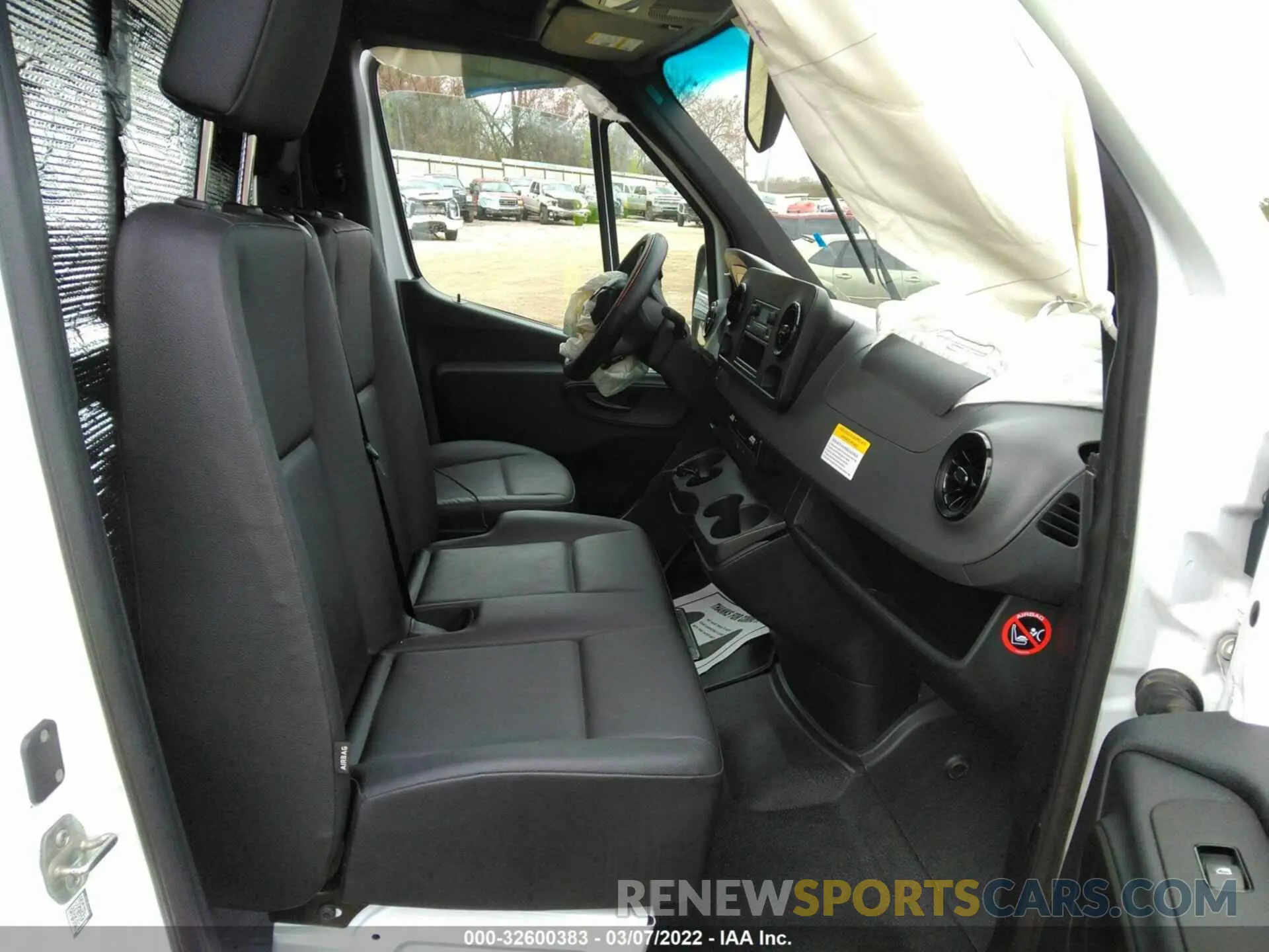 5 Photograph of a damaged car W1Y4EDHY8LP209577 MERCEDES-BENZ SPRINTER CARGO VAN 2020