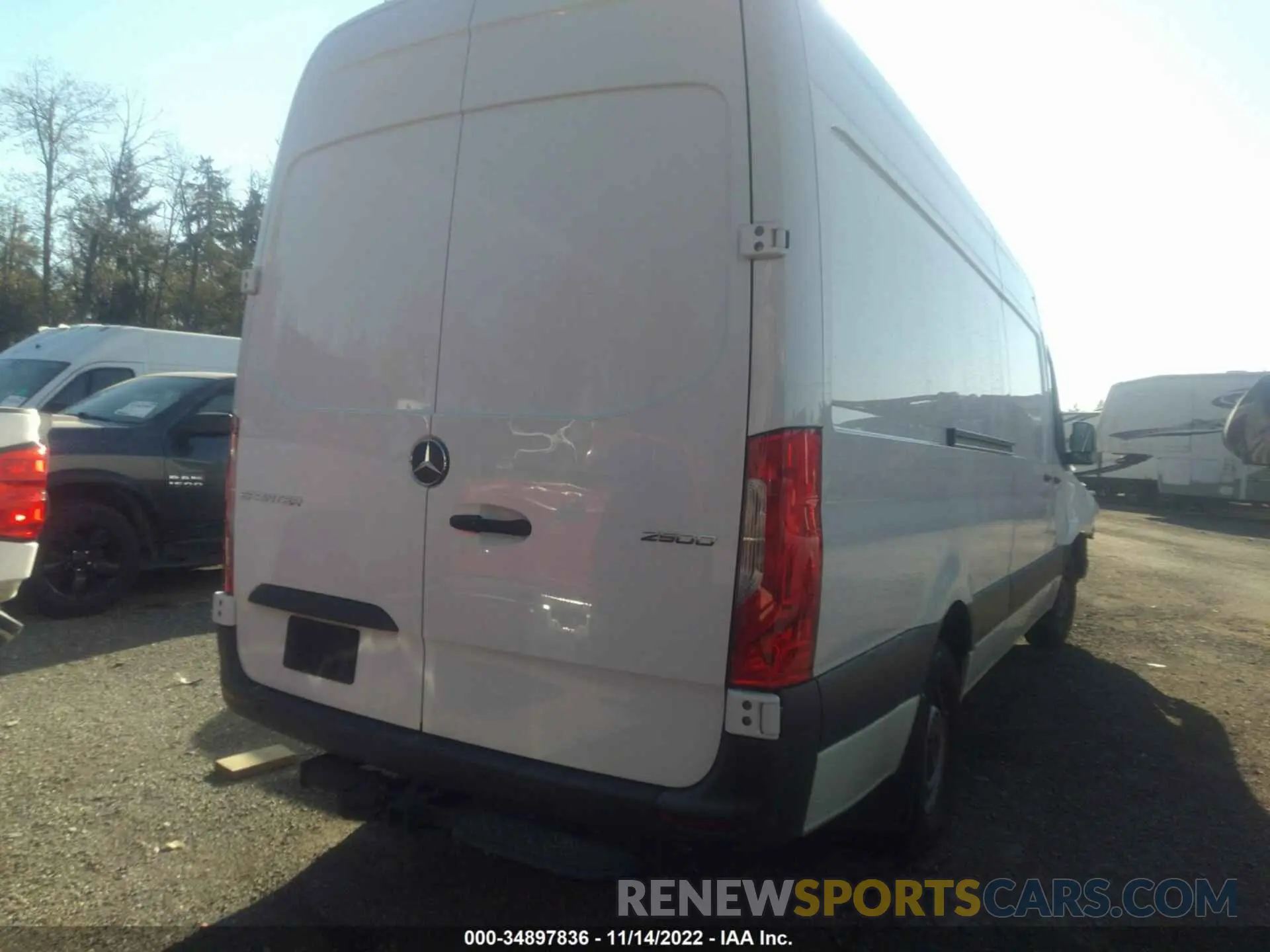 4 Photograph of a damaged car W1Y4ECHYXMT070359 MERCEDES-BENZ SPRINTER CARGO VAN 2021