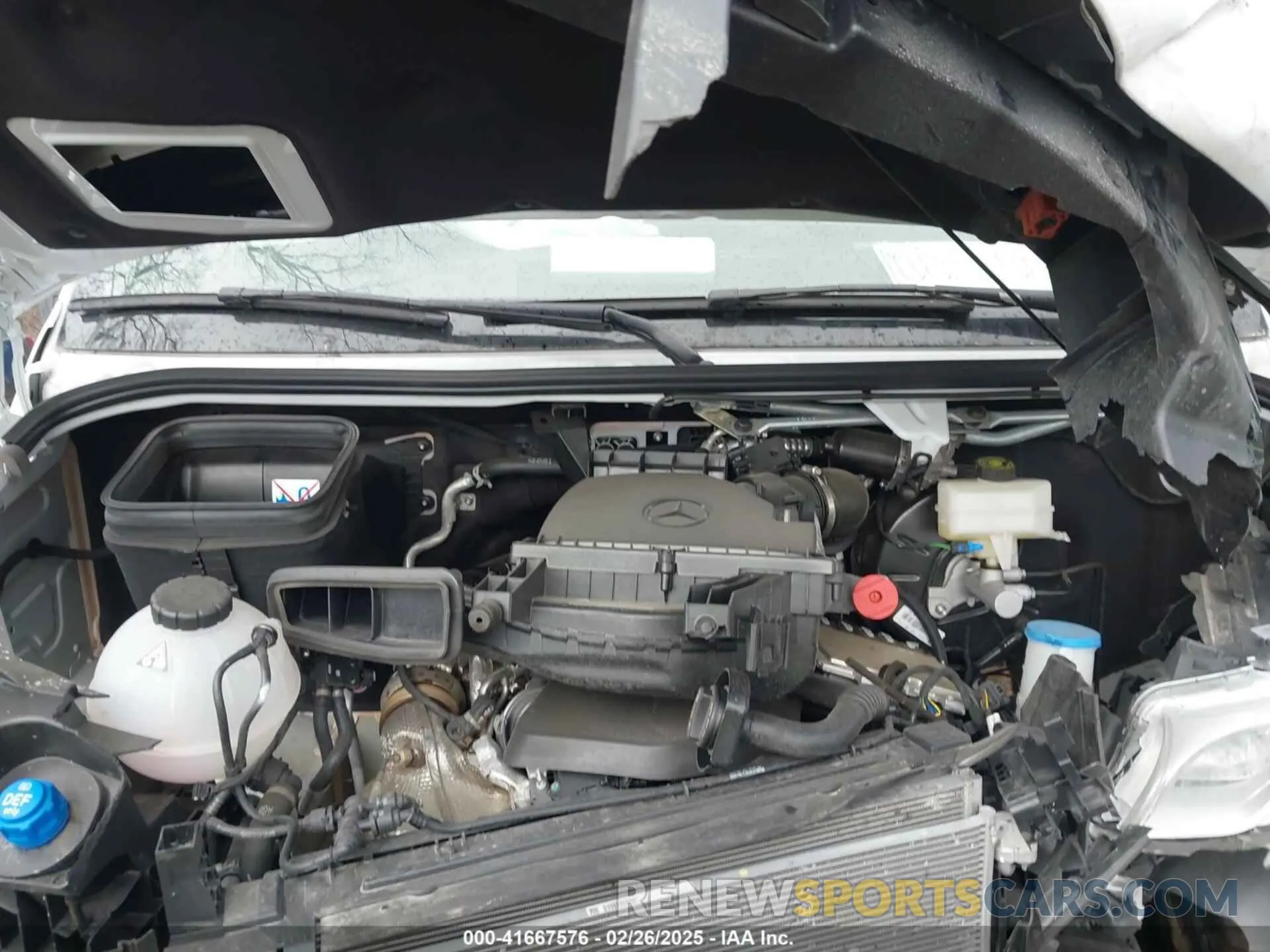 10 Photograph of a damaged car W1Y4NDHYXRP739025 MERCEDES-BENZ SPRINTER CARGO VAN 2024