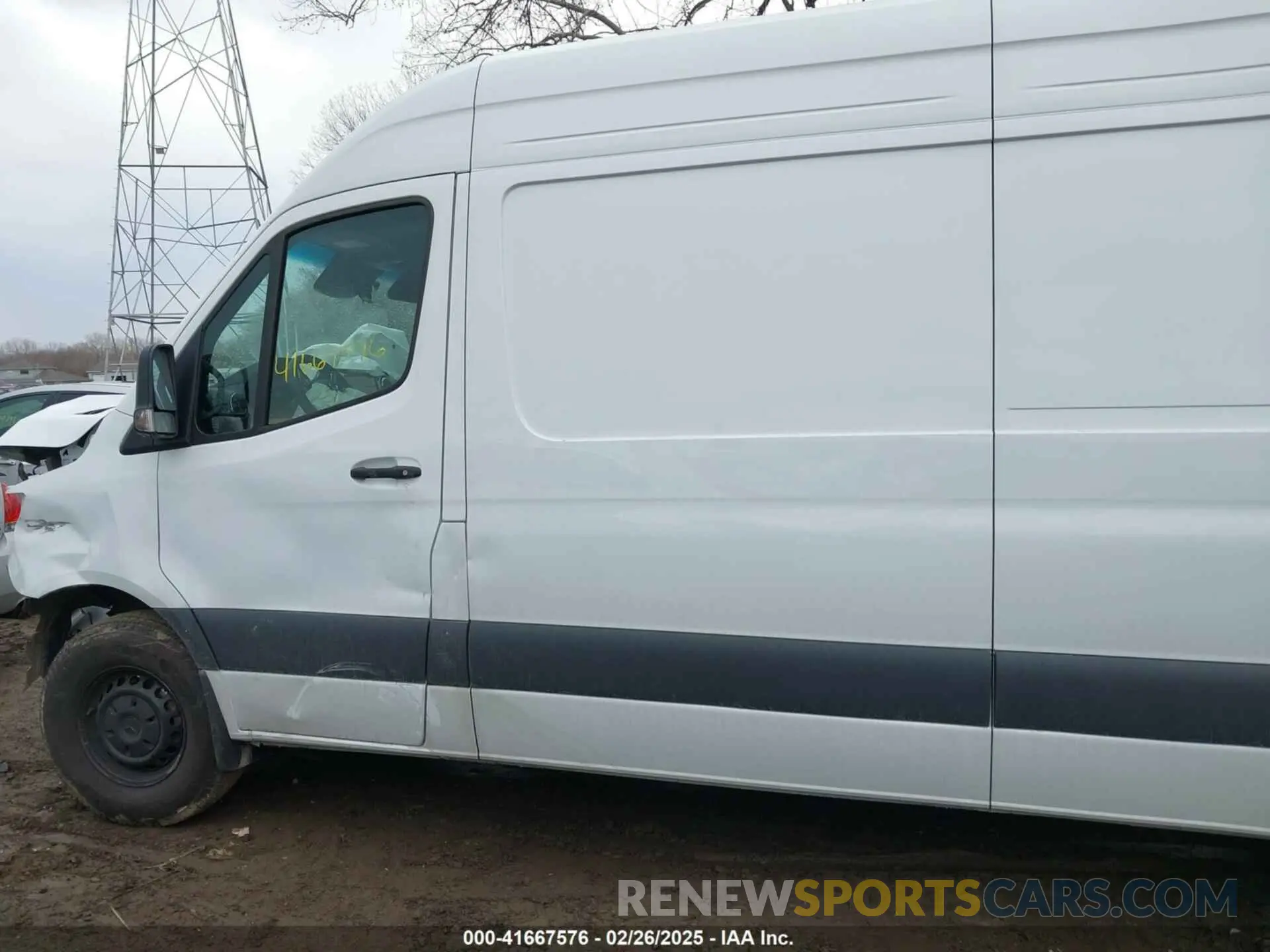 14 Photograph of a damaged car W1Y4NDHYXRP739025 MERCEDES-BENZ SPRINTER CARGO VAN 2024