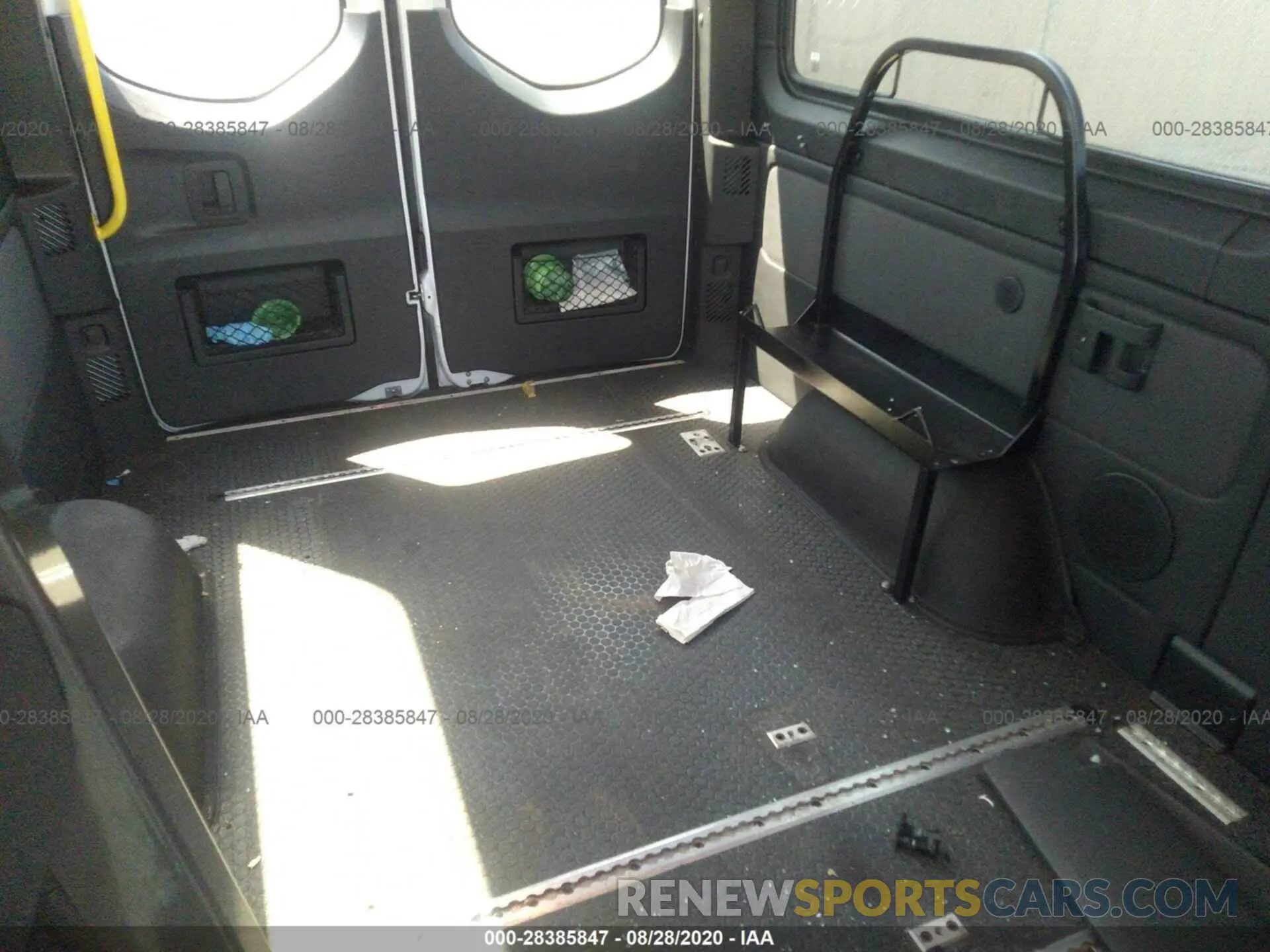 8 Фотография поврежденного автомобиля WDZPF0CD7KP130539 MERCEDES-BENZ SPRINTER PASSENGER VAN 2019