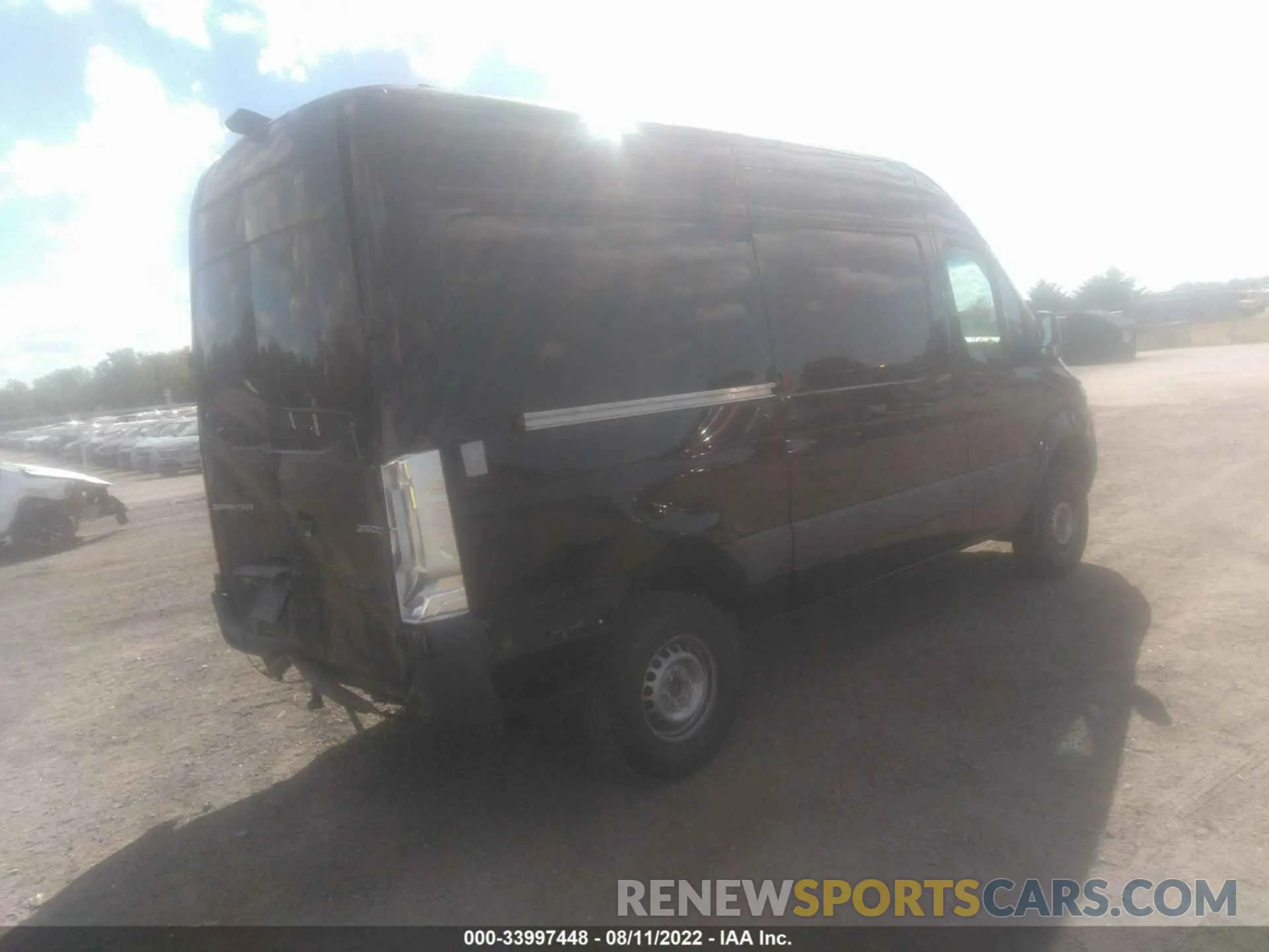 4 Фотография поврежденного автомобиля WD4FF0CD1KT016660 MERCEDES-BENZ SPRINTER VAN 2019