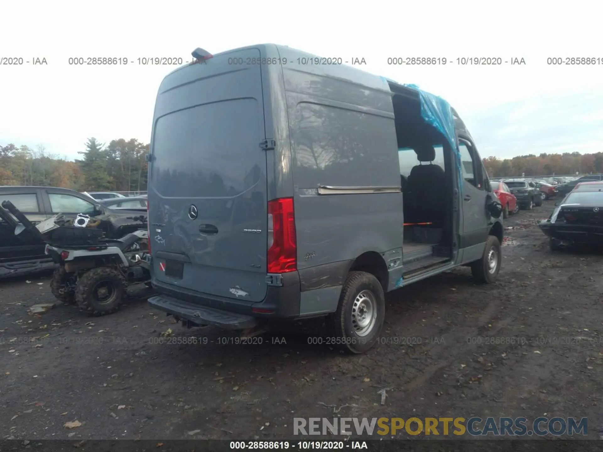 4 Фотография поврежденного автомобиля WD4FF0CD2KT012360 MERCEDES-BENZ SPRINTER VAN 2019
