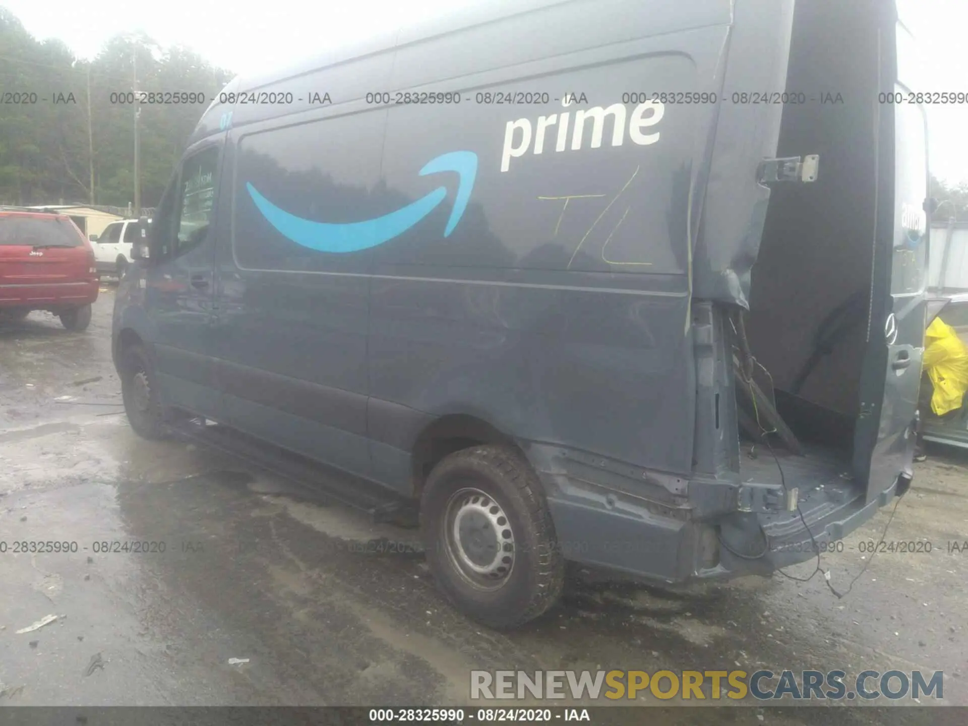 3 Photograph of a damaged car WD4PF0CD8KP032013 MERCEDES-BENZ SPRINTER VAN 2019