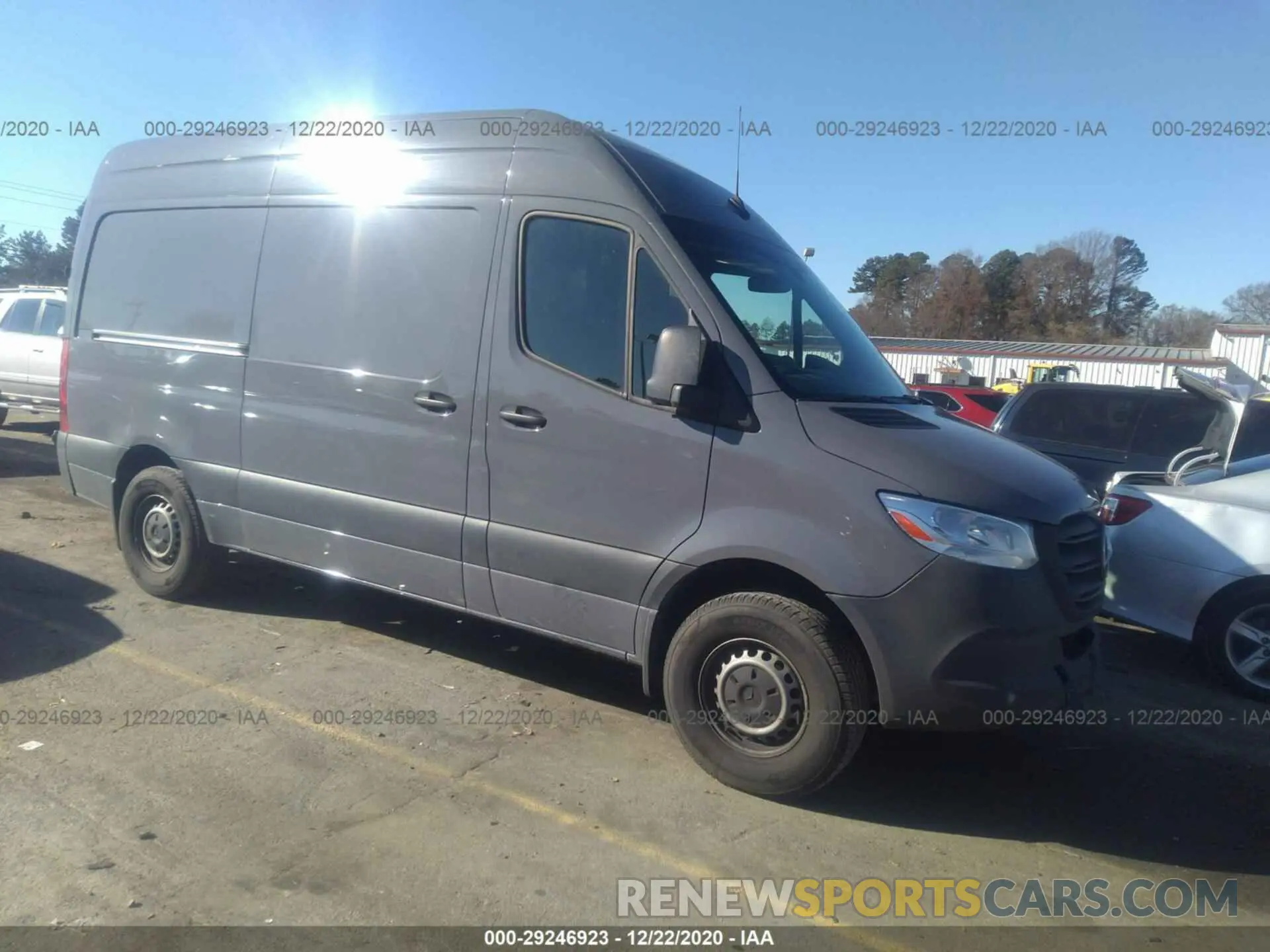 1 Photograph of a damaged car WD4PF0EDXKT014519 MERCEDES-BENZ SPRINTER VAN 2019